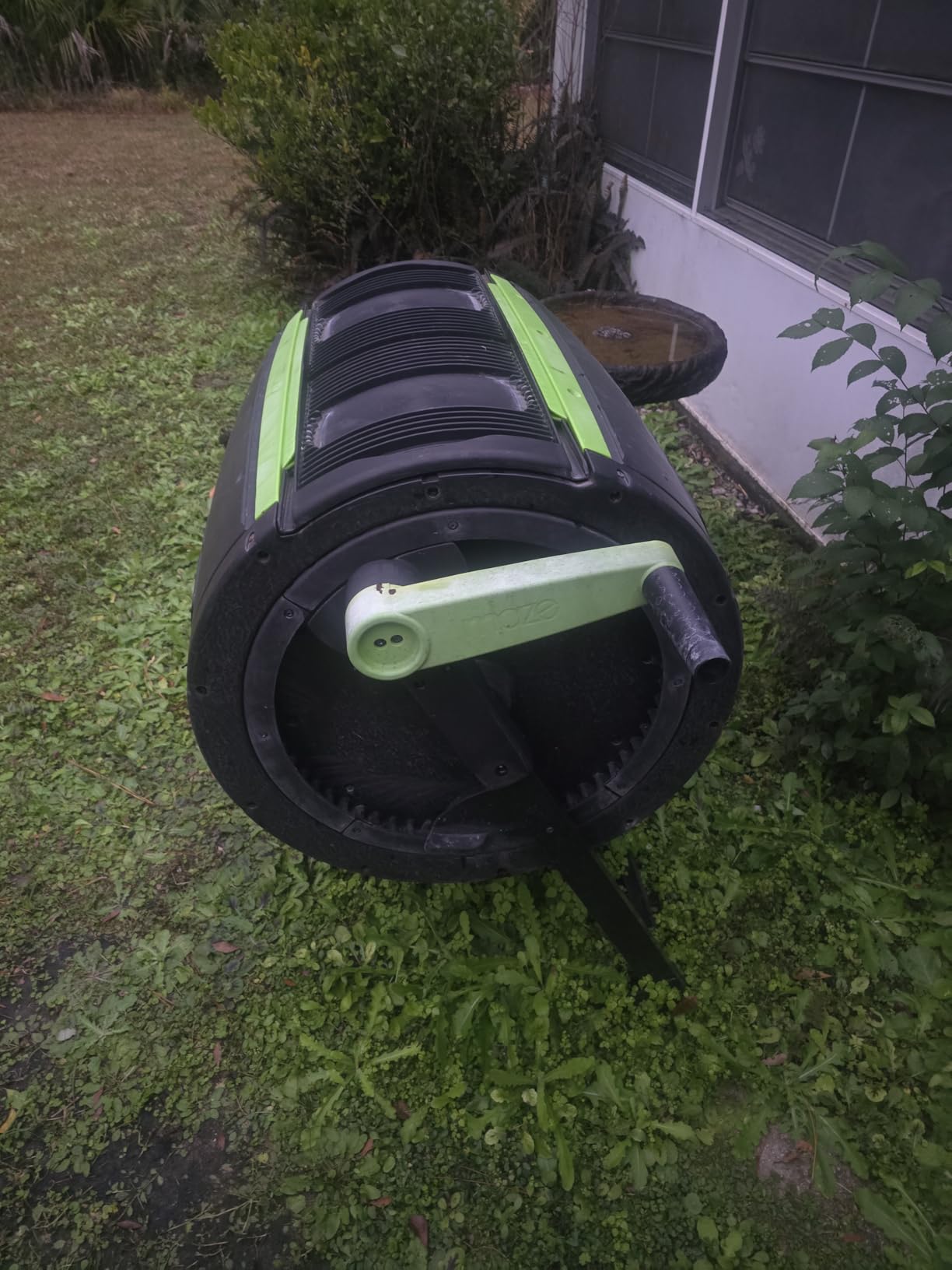 MAZE Two Stage 65 gal Compost Tumbler with Large Double Doors and Open Frame and Comes with Maze Compost Cart, 1.85 Gal Kitchen Caddie Compost Bin, 3 Rolls of Corn Bags and a Retractable Plant Caddie customer photo 1
