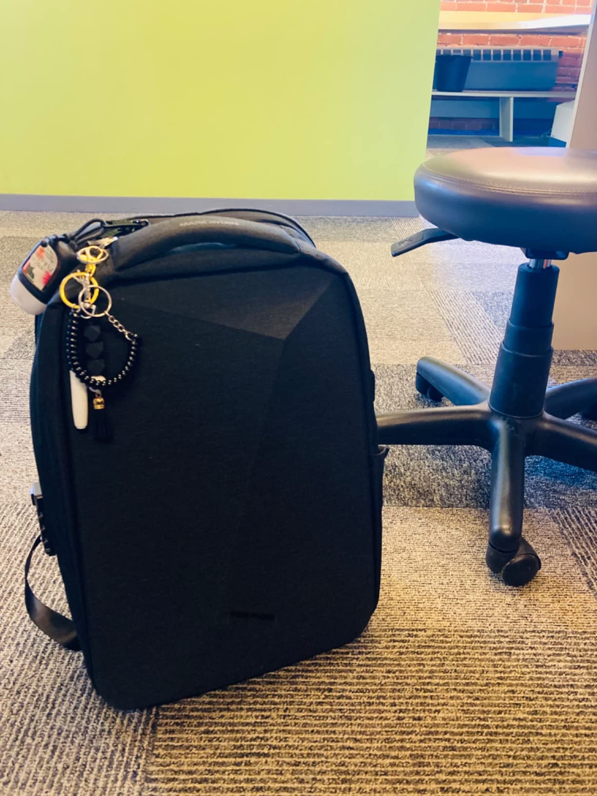 MARK RYDEN Anti-Theft Laptop Backpack Men, Waterproof Travel Backpack | Scratch Resistant Shell with TSA Lock & USB Charging Port for Work, Travel, Office, Commuting customer photo 1