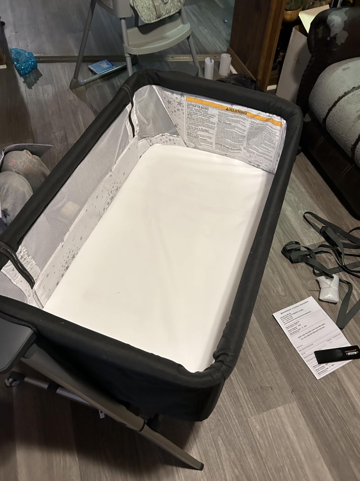 Dream On Me Skylar Bassinet & Bedside Sleeper, Adjustable Height, Grey | Breathable Mesh Sides, Plush Mattress Pad, Wheels with Safety Locks, Compact Fold & Travel Bag Included, BSA Verified customer photo 2