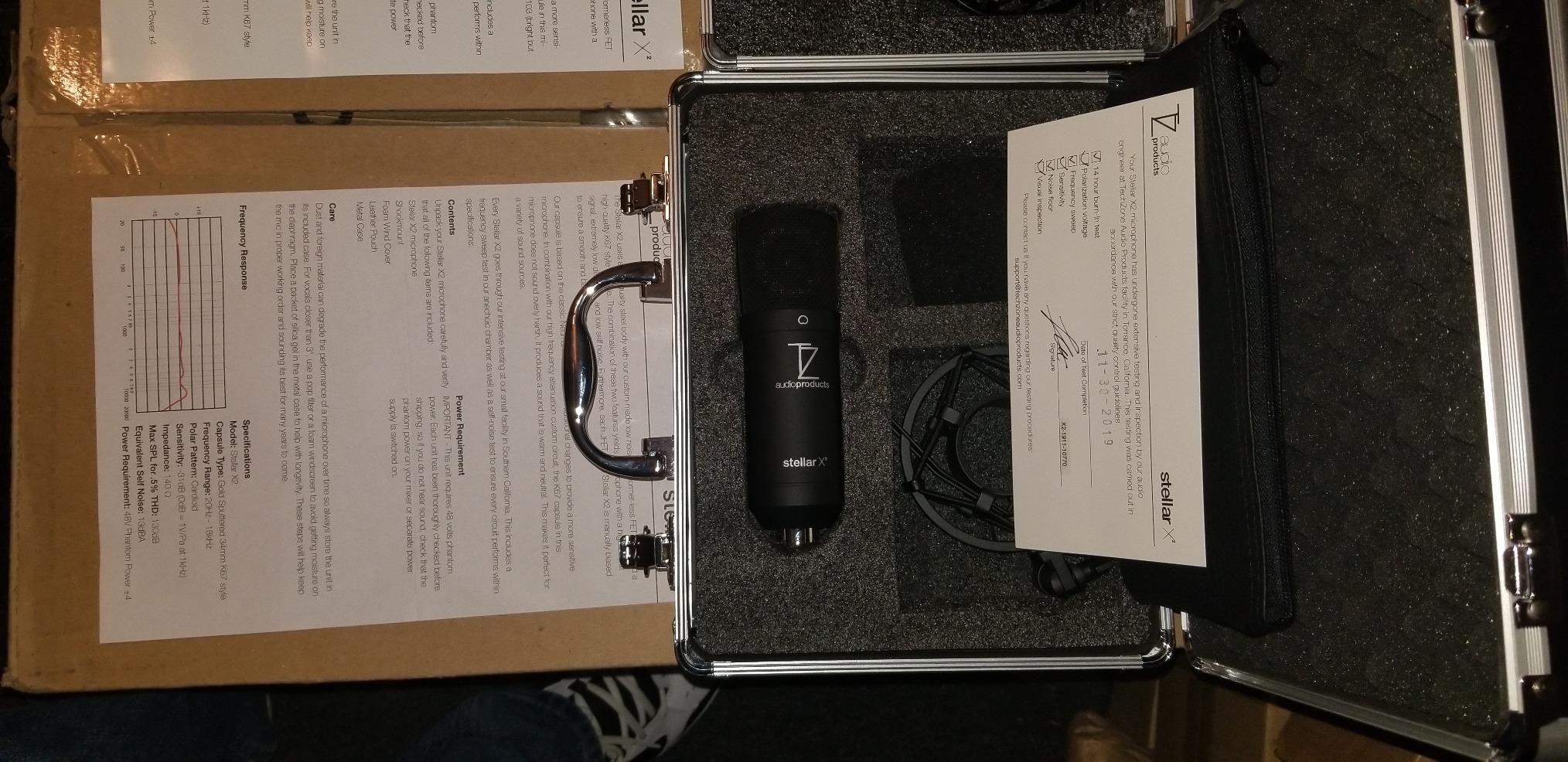 TZ Stellar X2 Large Diaphragm Cardioid Condenser XLR Microphone customer photo 1