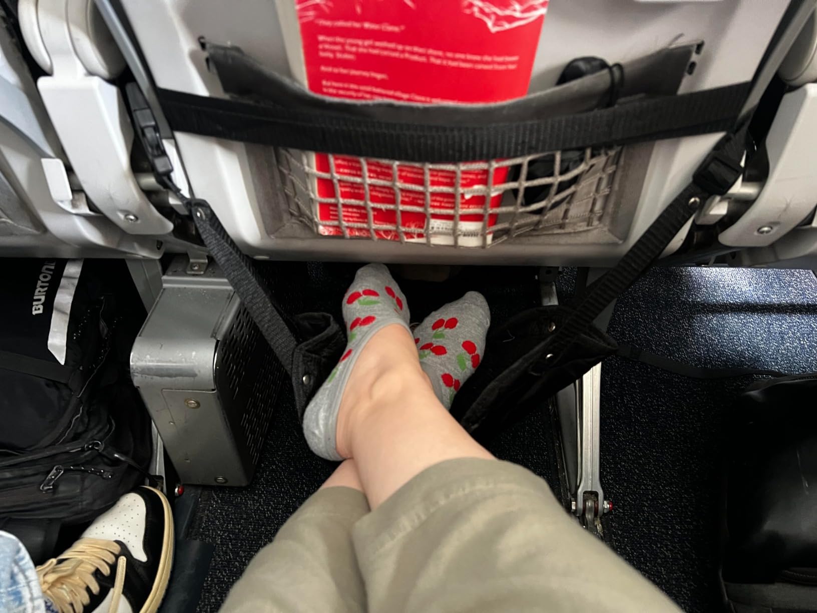 Upgraded Airplane Foot Rest (Premium Memory Foam) - Thickened Super-Size Airplane Foot Hammock to Relax Your Feet - Perfect Airplane Travel Essentials for Long Flight (Extra Large) customer photo 1