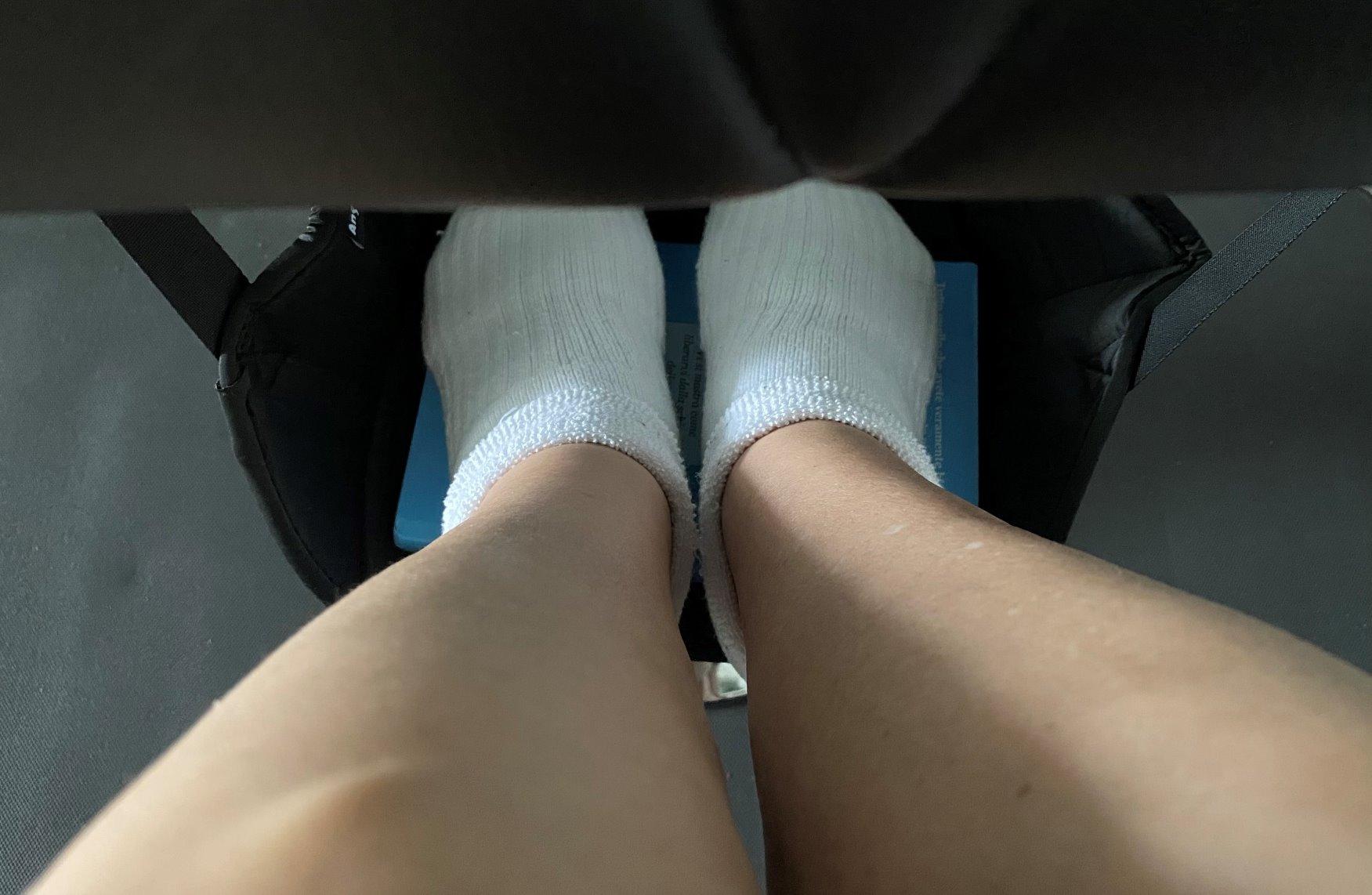 Upgraded Airplane Foot Rest (Premium Memory Foam) - Thickened Super-Size Airplane Foot Hammock to Relax Your Feet - Perfect Airplane Travel Essentials for Long Flight (Extra Large) customer photo 2