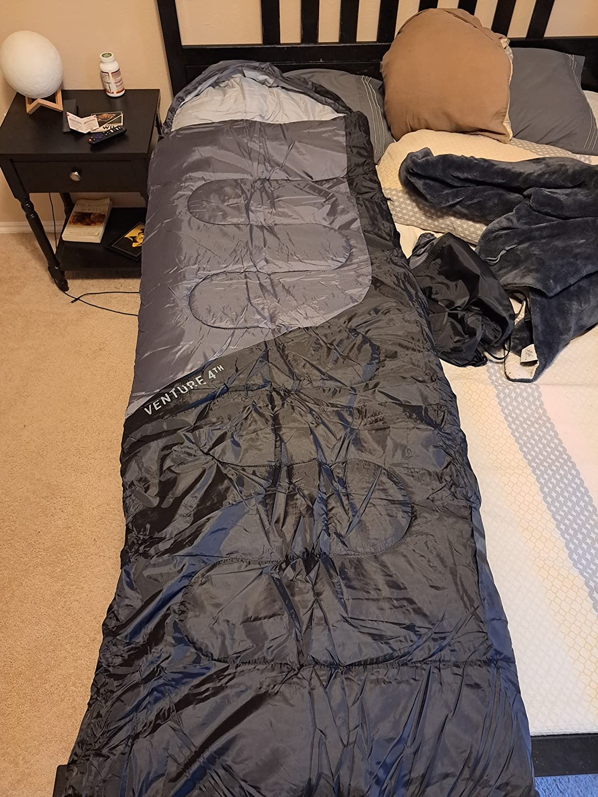 VENTURE 4TH Backpacking Sleeping Bag for Camping - Single, XXL and Double - Water-resistant, breathable polyester. Compresses into included stuff sack for easy carry. Warm and Cold Weather Options. customer photo 2