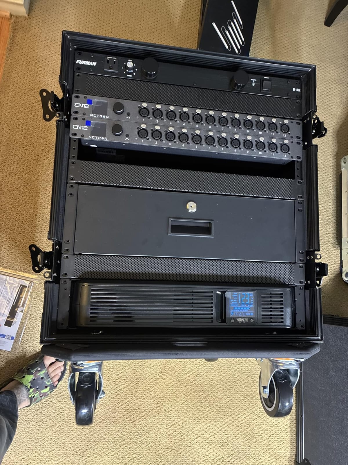 Sound Town 8U PA/DJ Rack/Road Case, 8-Space, with 21