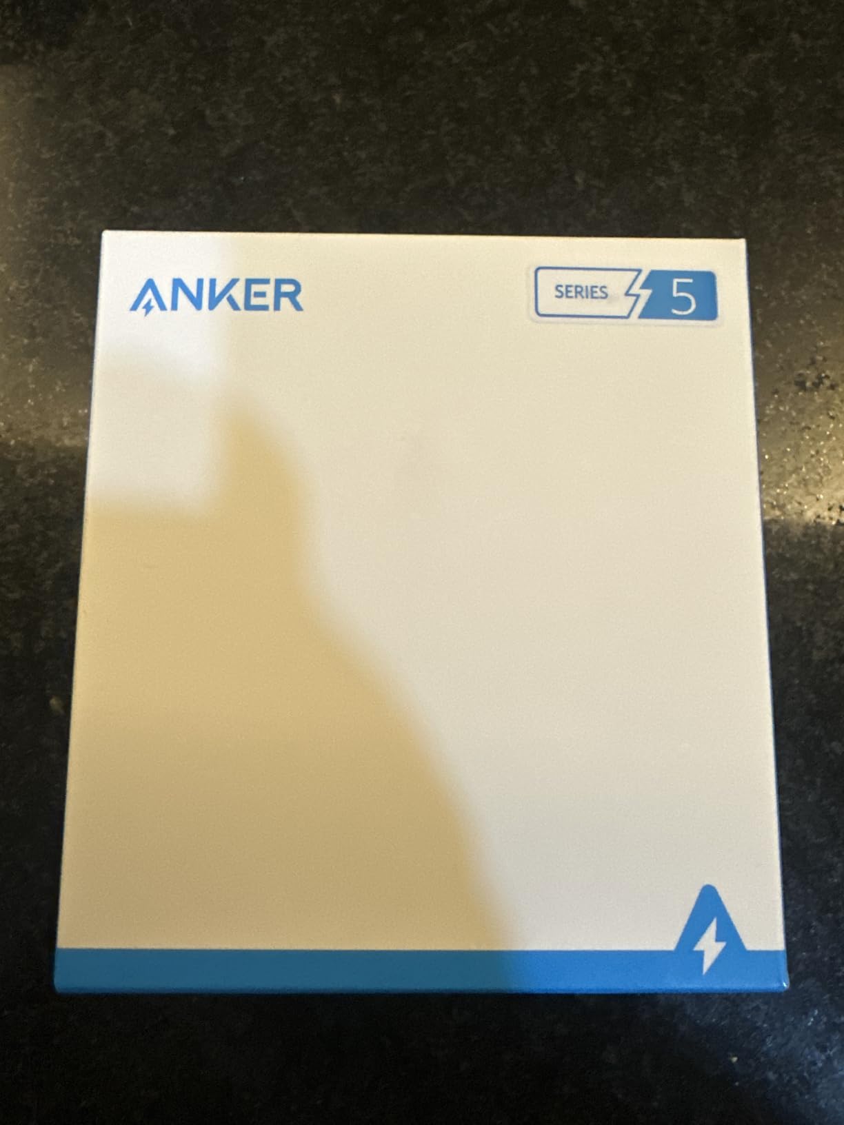 Anker USB C Car Charger, 40W 2-Port PowerIQ 3.0 Type C Adapter, PowerDrive III Duo with Power Delivery for iPhone 17/17 Pro Max/16/15/14 Series, Galaxy S24/23, AirPods and More customer photo 1