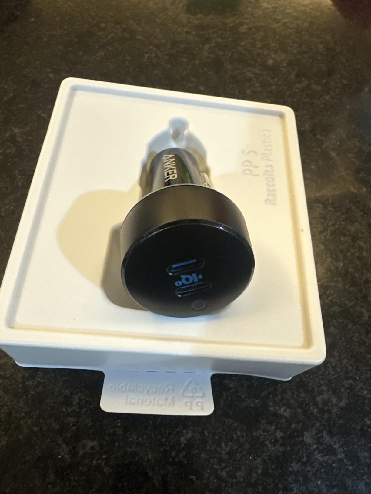 Anker USB C Car Charger, 40W 2-Port PowerIQ 3.0 Type C Adapter, PowerDrive III Duo with Power Delivery for iPhone 17/17 Pro Max/16/15/14 Series, Galaxy S24/23, AirPods and More customer photo 2