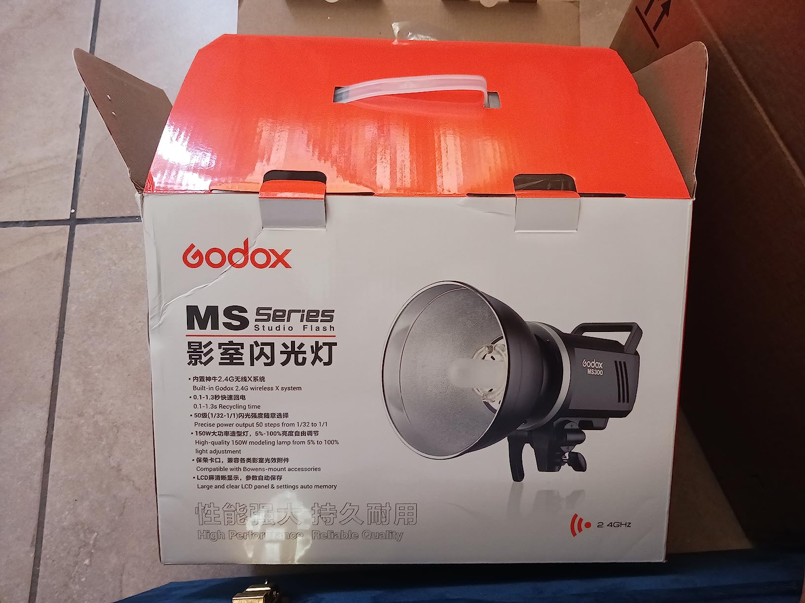 Godox MS300 Compact Studio Flash 300W 2.4G Wireless Monolight with 150W Modeling Lamp, Outstanding Power Output Stability, Anti-Preflash, Bowens Mount, 5600±200K CCT, 0.1～1.8S Recycle Time customer photo 2