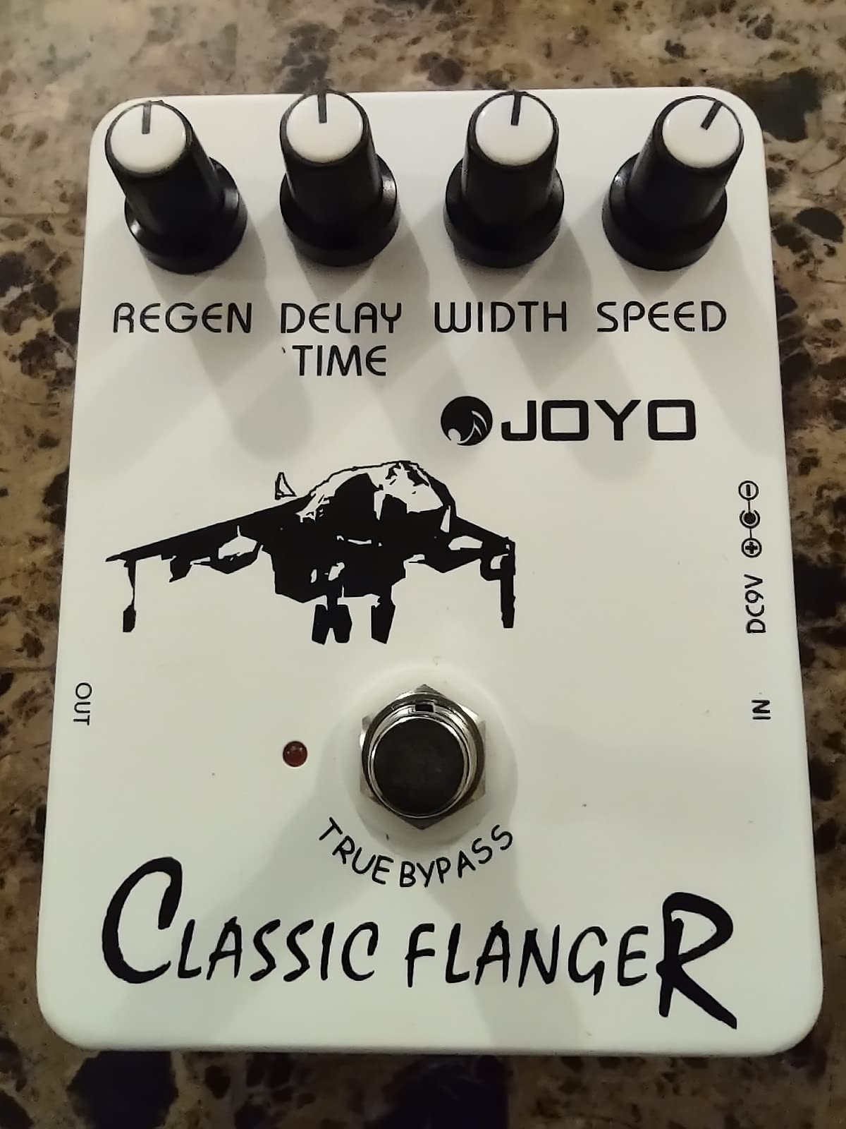 JOYO Classic Flanger Guitar Pedal, BBD Circuit with Metallic Flange & Chorus-Vibrato Tones for Electric Guitar, True Bypass (JF-07) customer photo 1