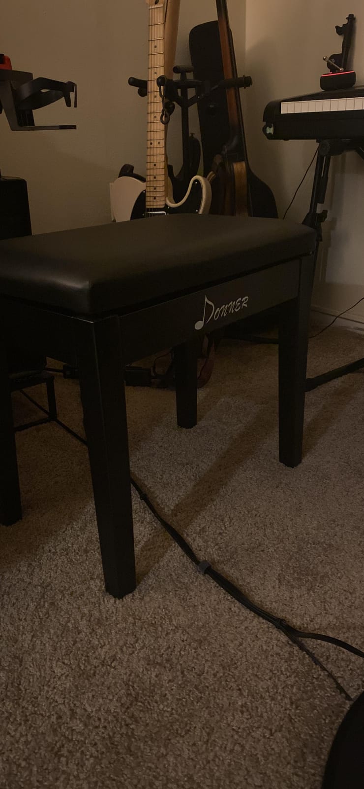 Donner Piano Bench with Storage, Solid Wood Keyboard Bench Piano Bookcase Stool Chair Seat with High-Density Sponges Pad, Black customer photo 2