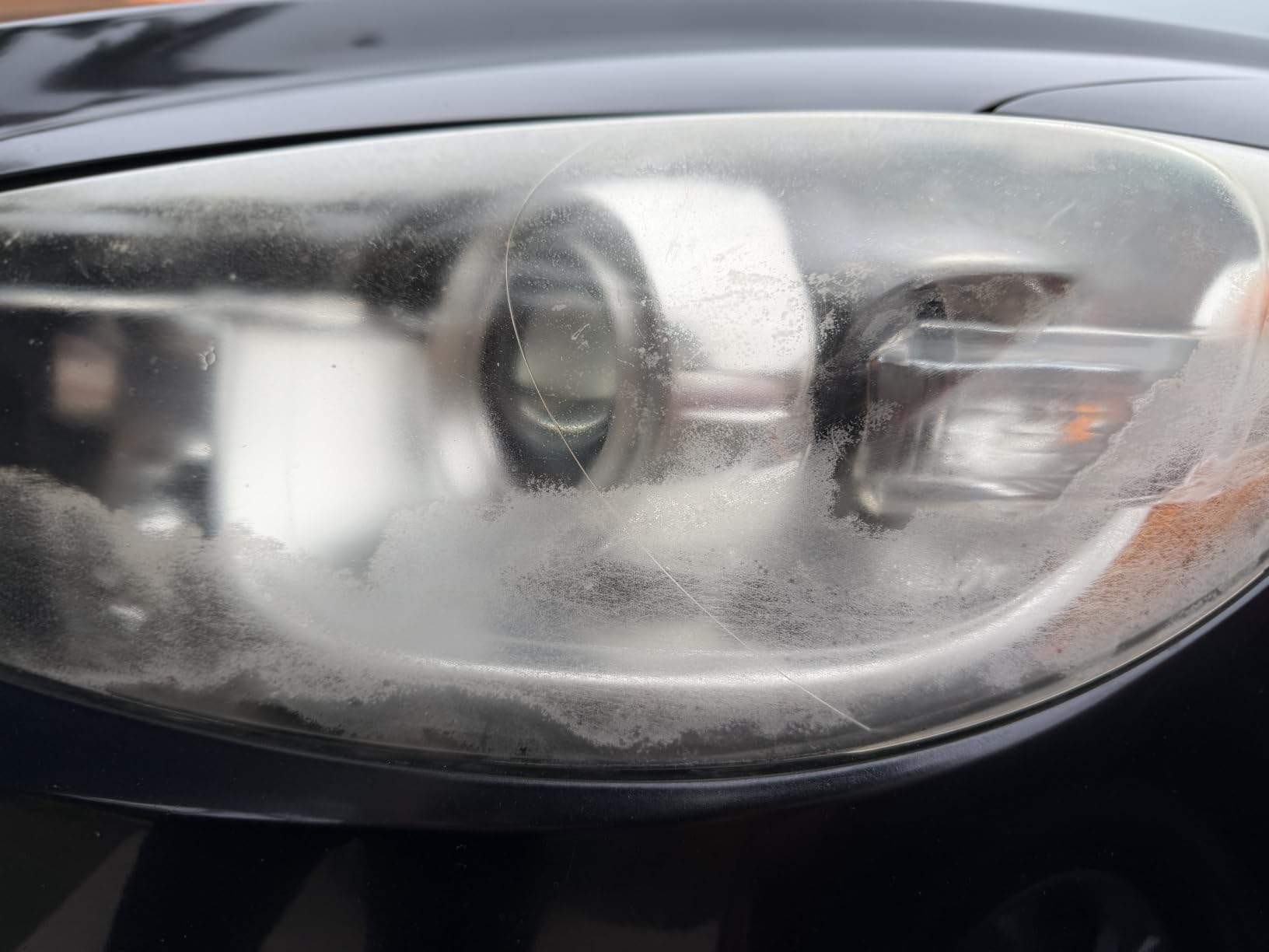 3M Auto Restore and Protect Headlight Restoration Kit, Use On Plastic Lenses, Headlights, Taillight, Fog Lights and More, Includes Sanding Discs, Headlight Clear Coat Wipes, Foam Pad and Glove (39194) customer photo 2
