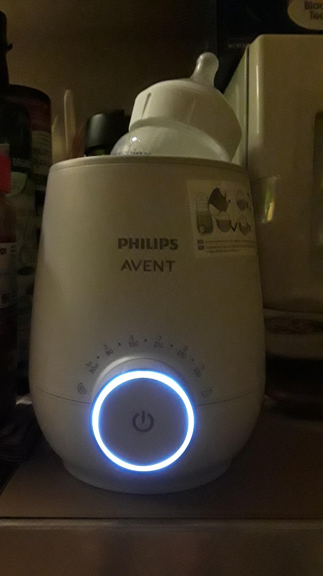 Philips Avent Premium Fast Bottle Warmer with Smart Temperature Control | Warms Milk in 3 Minutes, Water Bath Technology, No Hot Spots, Auto Shut-Off, Fits Most Bottle Brands, SCF358/00 customer photo 1
