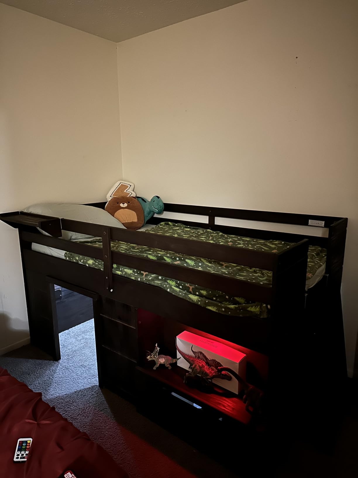 Max & Lily Loft Bed Twin Size, Solid Wood Low Loft Bed with Storage Drawer and Ladder, Modern Farmhouse Loft Bed for Kids, Barnwood Brown customer photo 1
