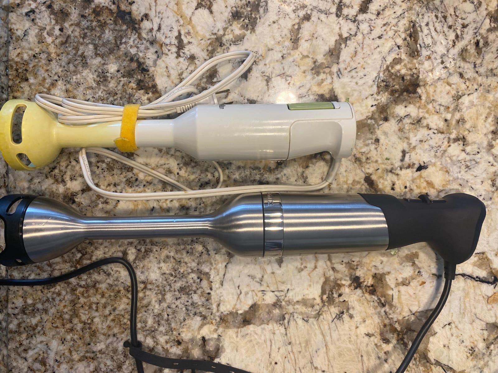 Vitamix 5-Speed Immersion Blender, 625-Watt Motor, Stainless Steel/Black customer photo 2