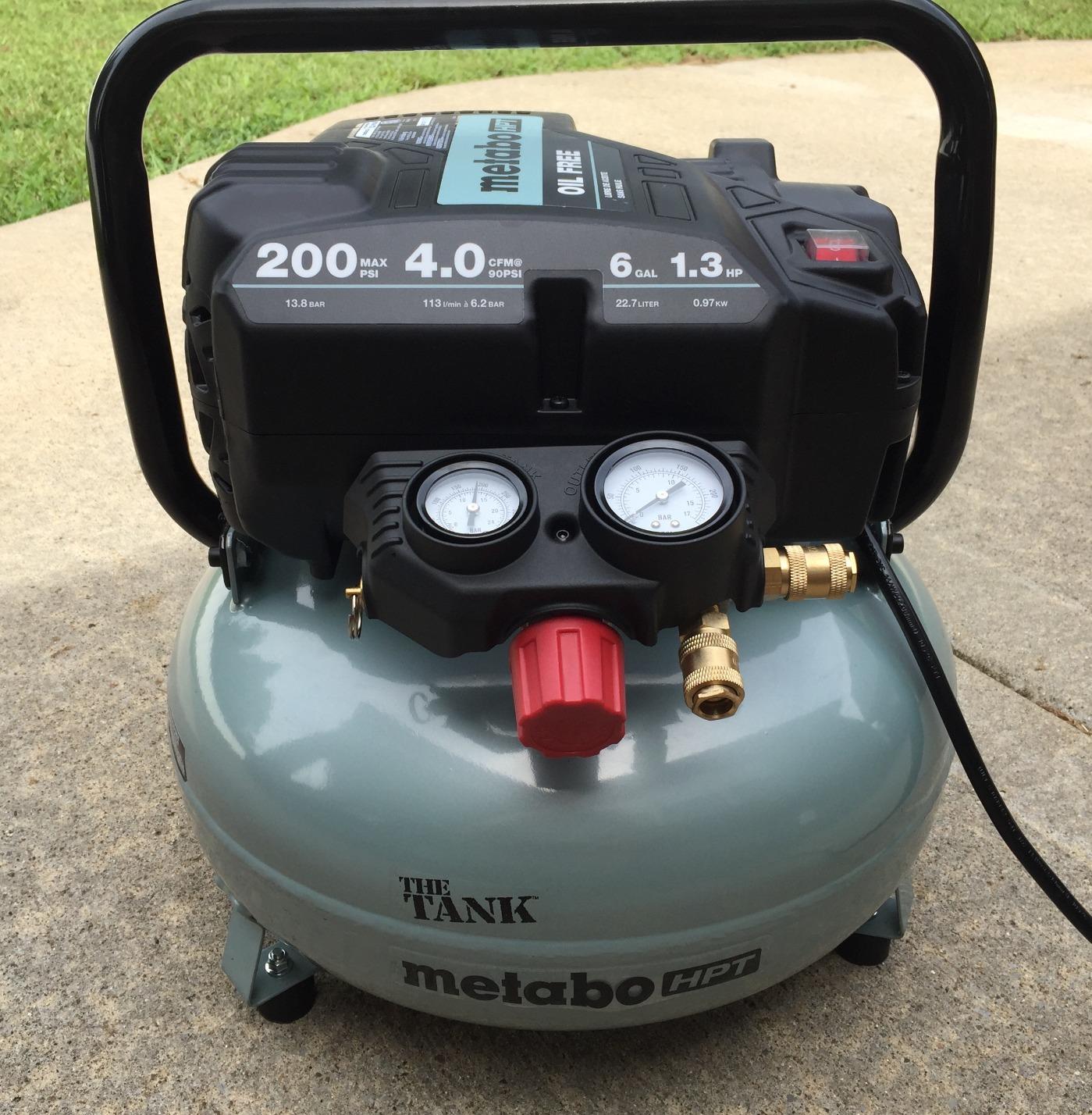 Metabo HPT Portable Pancake Air Compressor, 6 Gallon 200 PSI, EC914S, 4 CFM Flow Rate, Powers Multiple Framing Siding Roofing Nailers Brad Guns Simultaneously customer photo 2