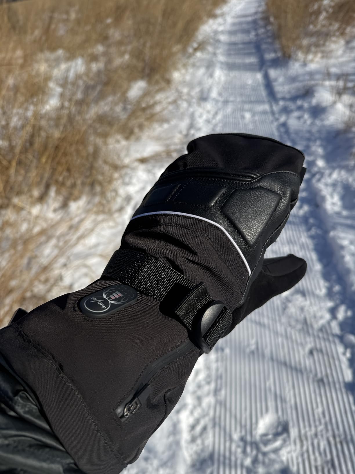 SNOW DEER Heated Mittens for Men and Women Waterproof Ski Gloves with Touchscreen 7.4V 3000mAh customer photo 2