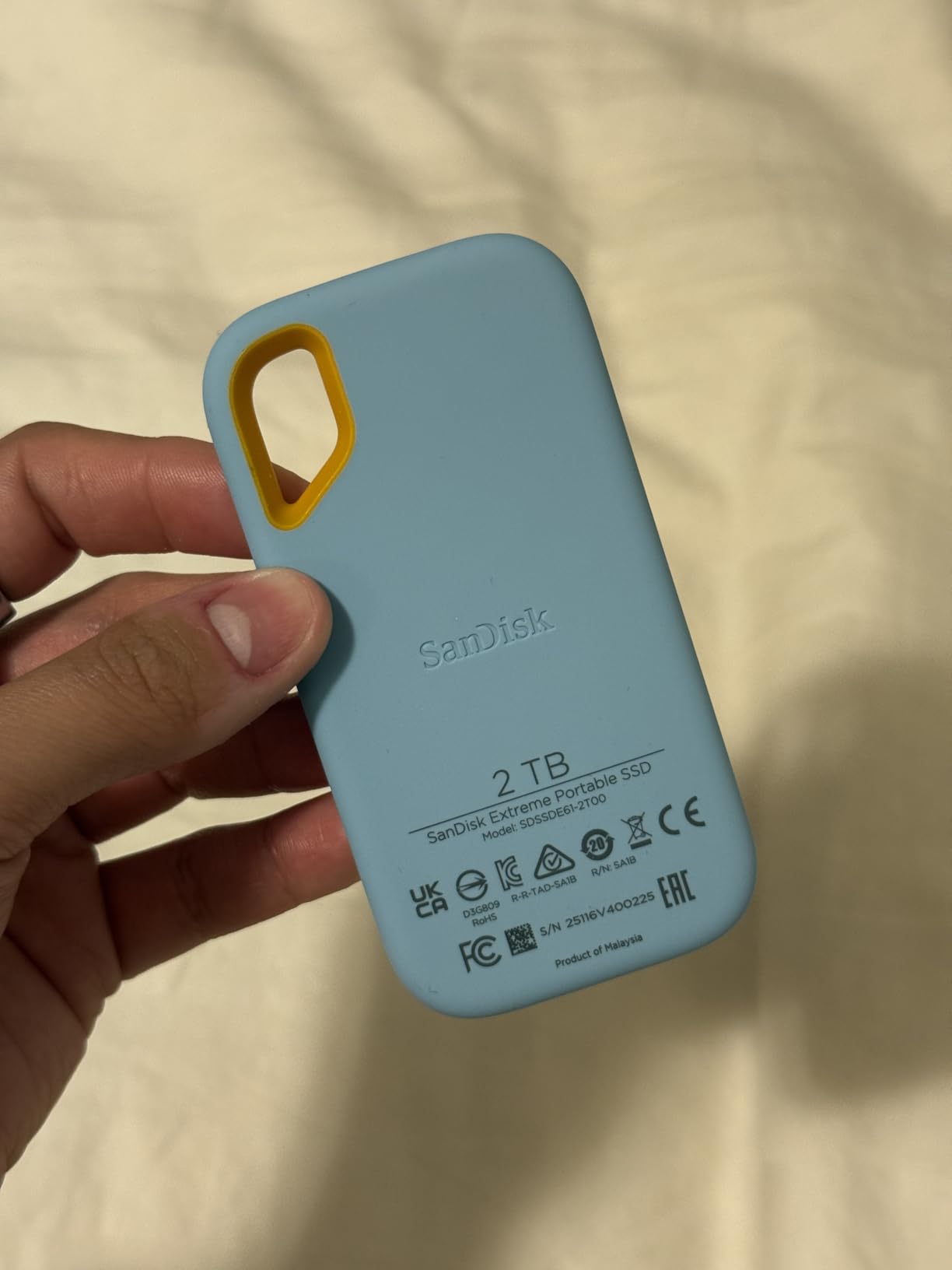 SANDISK 1TB Extreme Portable SSD (Old Model) - Up to 1050MB/s, USB-C, USB 3.2 Gen 2, IP65 Water and Dust Resistance - SDSSDE61-1T00-G25 customer photo 2
