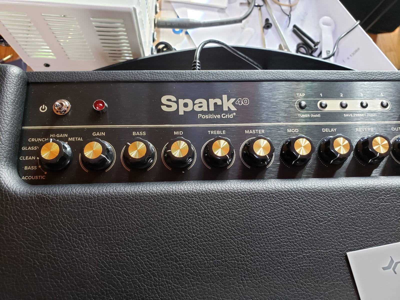 Positive Grid Spark 40-Watt Combo Practice Guitar Amplifier Electric Bass and Acoustic Guitar Amp with Spark Mobile App | 100k+ tones, Spark AI, Smart Jam, tuner & USB recording. For electric, acoustic & bass guitars. customer photo 1