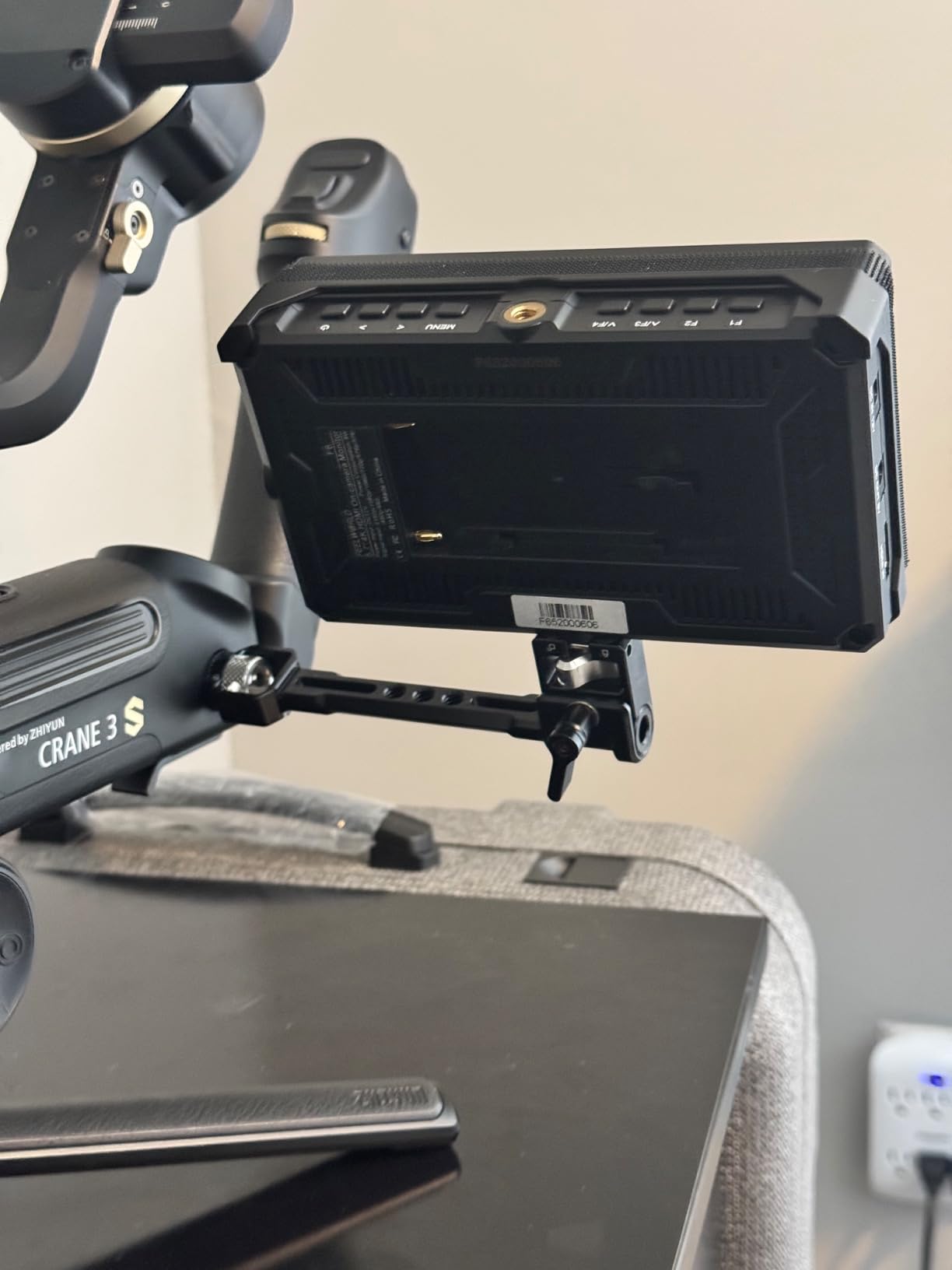 Adjustable Camera Monitor Mount for DJI Ronin-S/Ronin-SC & ZHIYUN Crane 2S/Crane 3/3S/WEEBILL-S & MOZA AirCross 2 Gimbals - 2889 customer photo 1