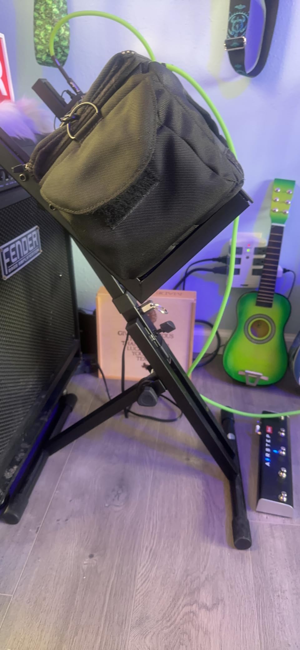 GRIFFIN Guitar Amplifier Stand (Stage-MountPRO Series) - Combo PA Speaker Karaoke Monitor Holder - Low Profile Audio Amp Tilt Back Adjustment - Speaker Cabinet Studio Equipment Platform Riser customer photo 2