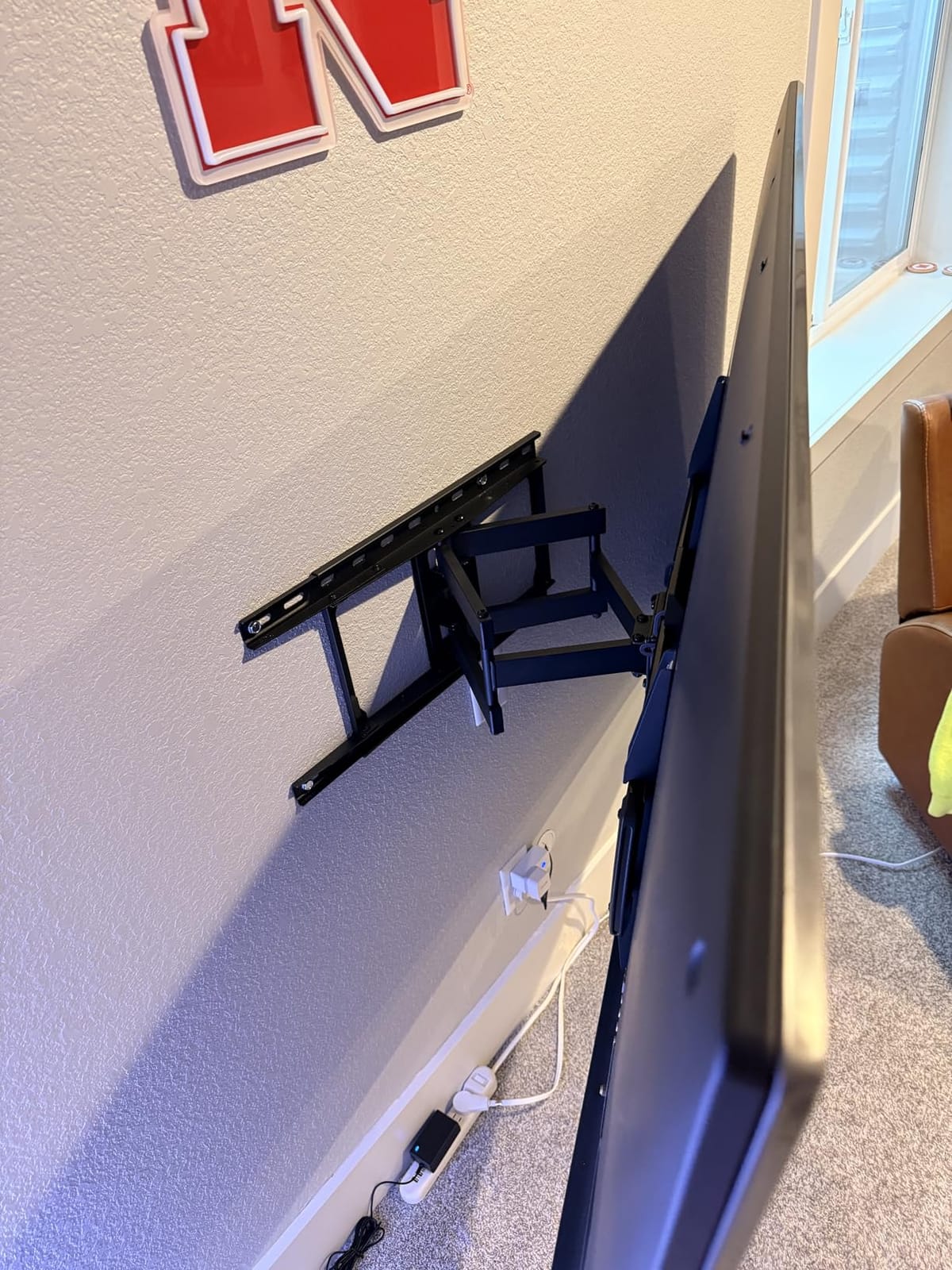 Mounting Dream Full Motion TV Wall Mount for 42-90 Inch TV up to 100lbs | TV Bracket with Swivel and Tilt, Articulating Dual Arms, Fits 16inch Studs, Max VESA 600X400 mm, MD2617 customer photo 1