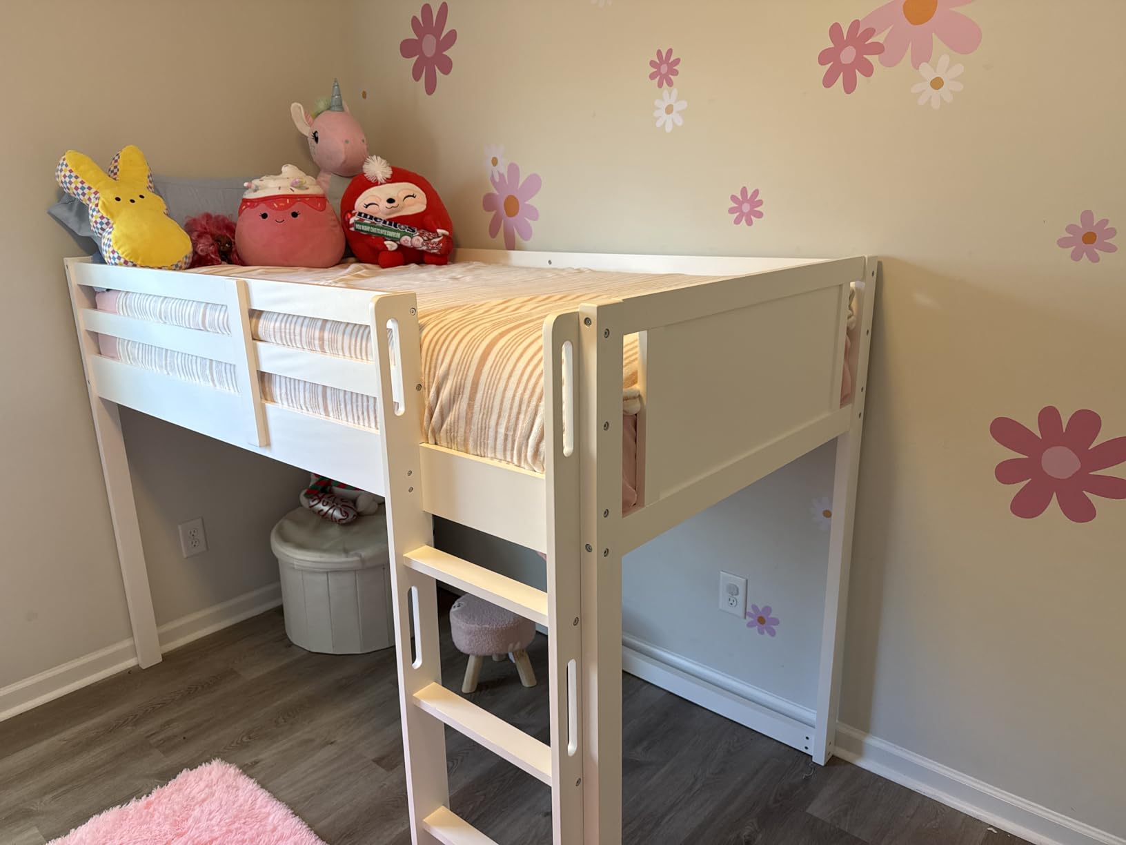 Delta Children Twin Loft Bed with Guardrail and Ladder (Coordinates with Loft Bed Tents Sold Separately), White customer photo 2