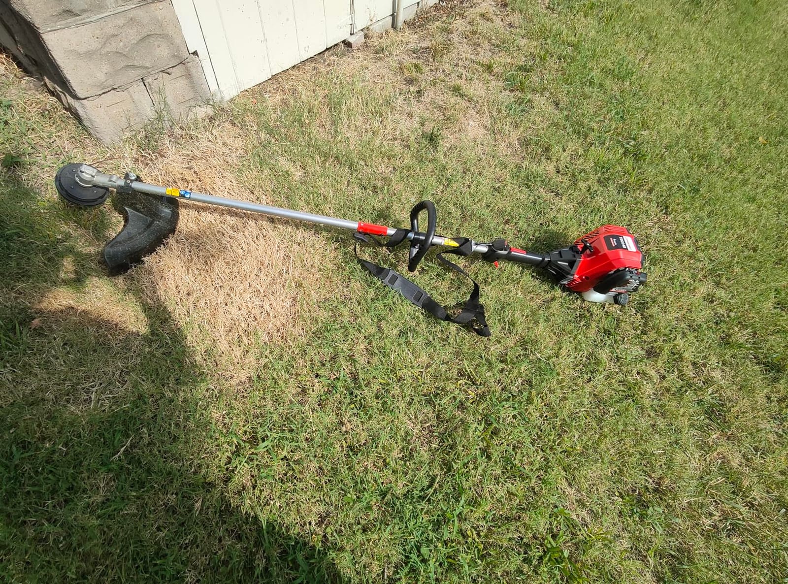 Troy-Bilt Gas String Trimmer, 4-Cycle 17cc, 17-inch, Attachment Capable (TB304S) customer photo 2