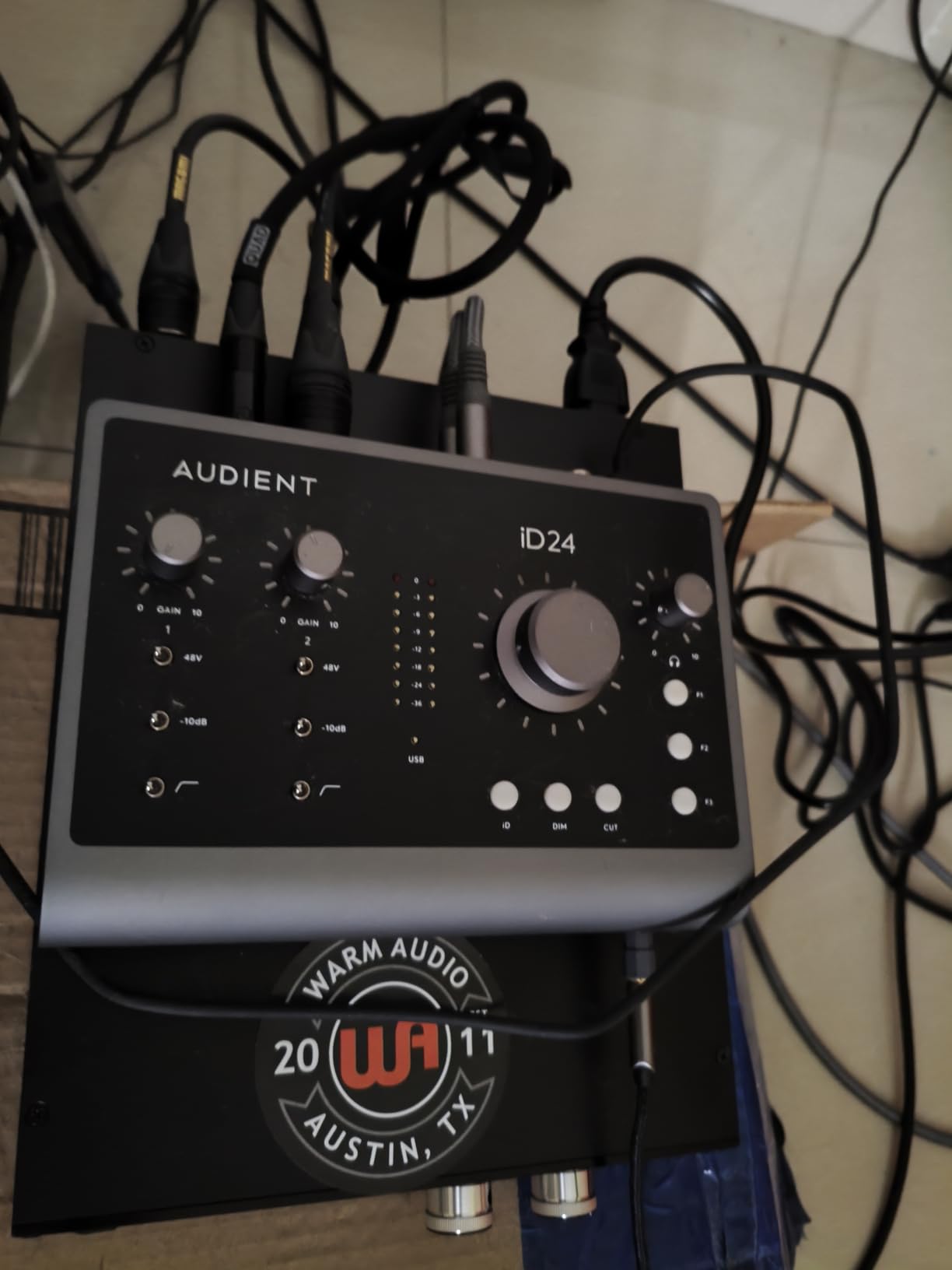 Warm Audio WA12 MKII Single Channel Microphone Preamplifier & Instrument DI- Black customer photo 1