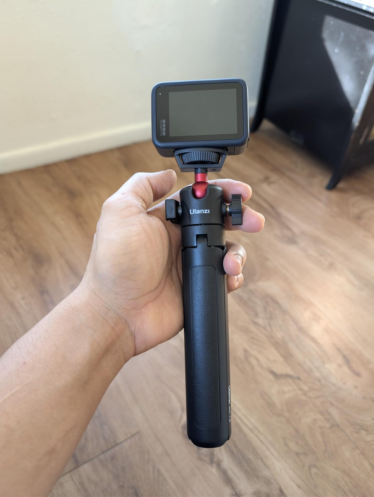 ULANZI MT-16 Extendable Mini Camera Tripod, 4 Levels Adjustment 360° Ball Head Cold Shoe Lightweight Portable Vlog Travel Selfie Stick Handle Grip Desktop Webcam Tripod for DSLR Action Camera customer photo 2