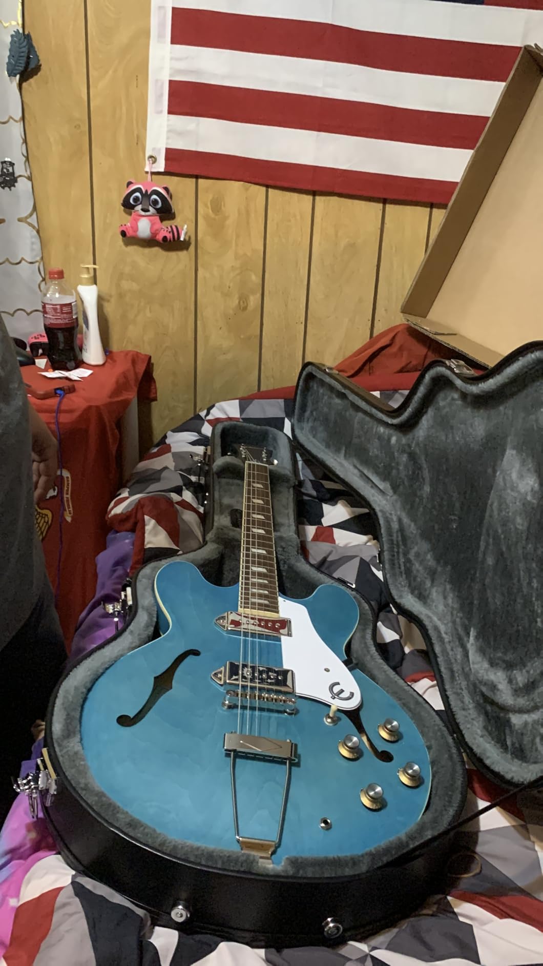 Epiphone Casino Hollowbody Worn, Ebony customer photo 2