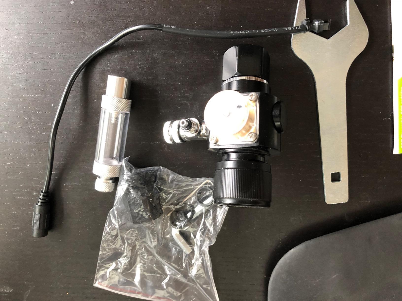 FZONE Aquarium CO2 Regulator Mini Series V3.0 Dual Stage with DC Solenoid and Bubble Counter Check Valve Compatible Paintball Tank CGA320 CO2 Cylinder customer photo 2