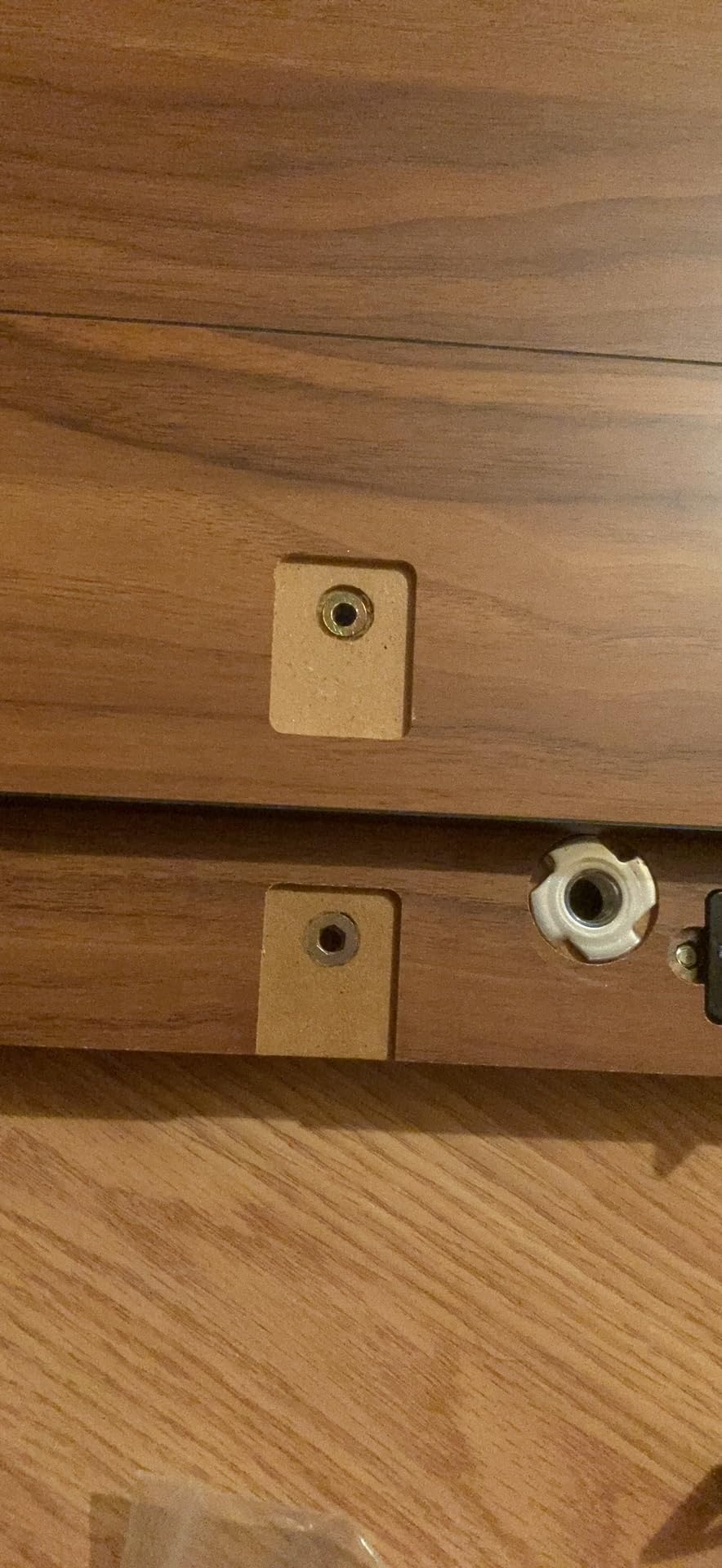 Sound Town DIY 8U Studio Rack with Furniture Grade Walnut Laminate (SDRK-8WN) customer photo 1