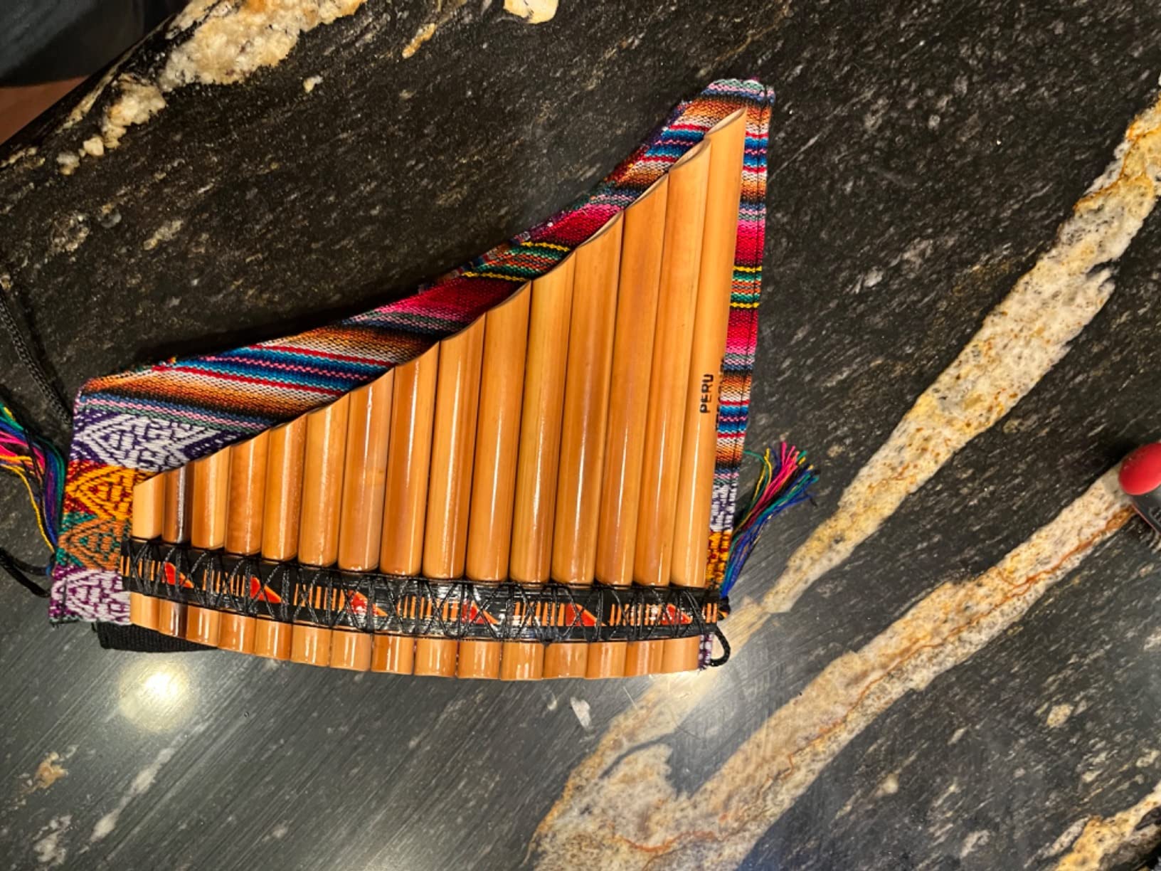 Pan Flute 15 Pipes Tunable Natural Bamboo From Peru Case Included (Brown) customer photo 1