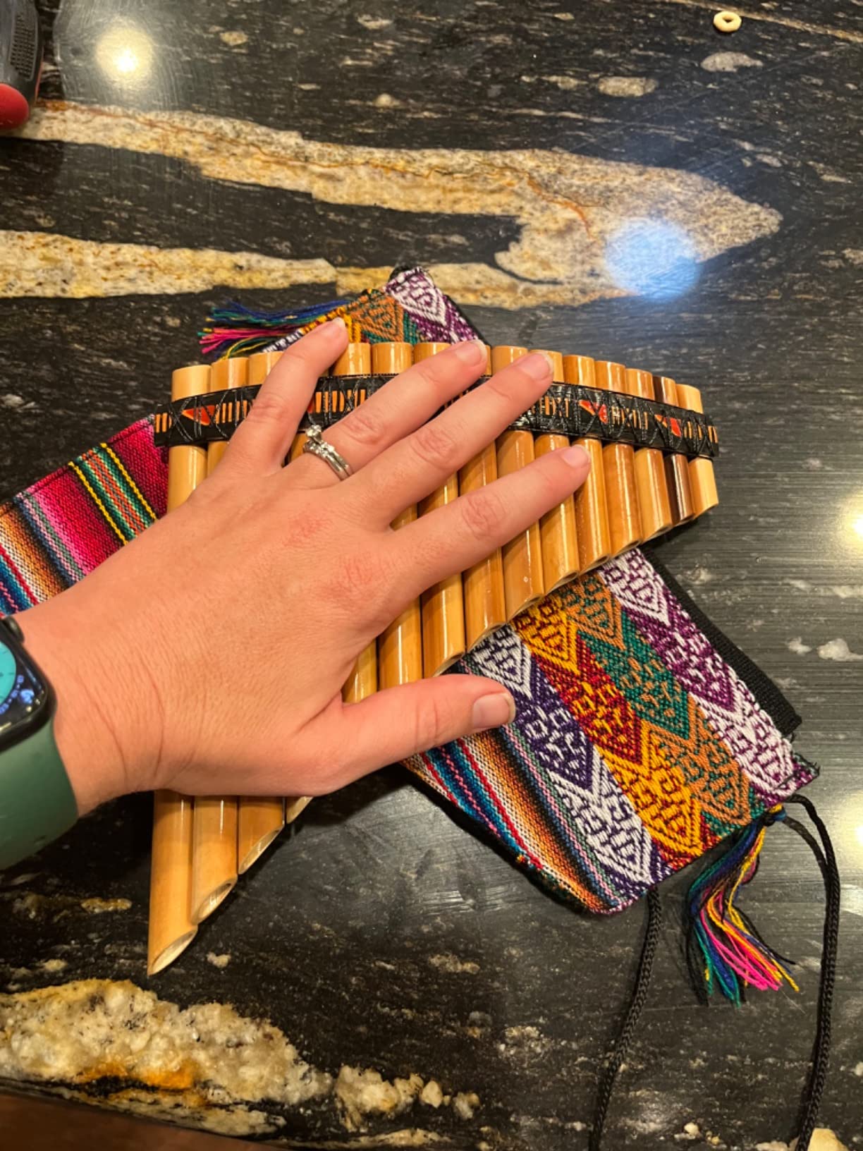 Pan Flute 15 Pipes Tunable Natural Bamboo From Peru Case Included (Brown) customer photo 2