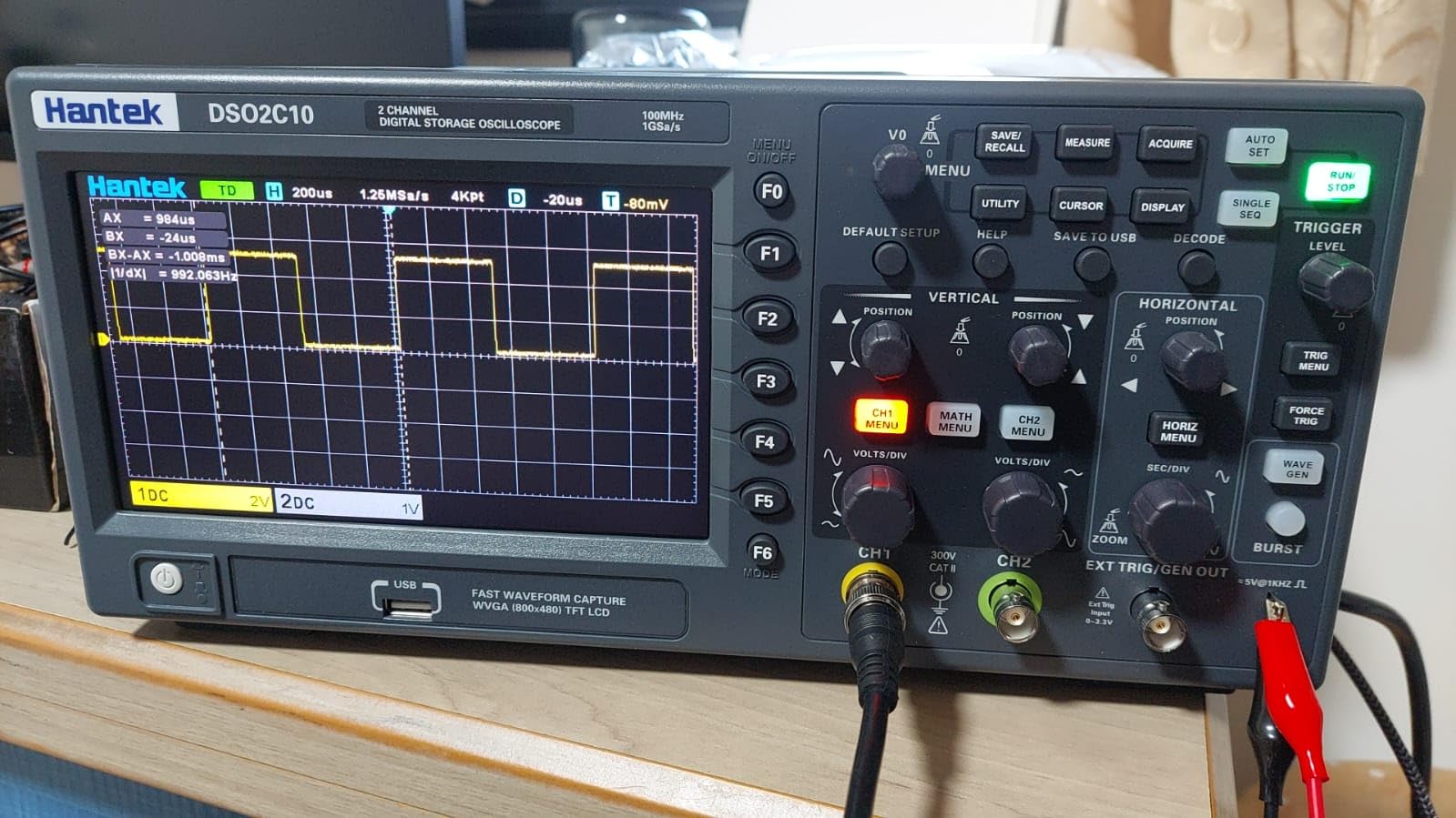 Hantek DSO2C10 Digital Storage Oscilloscope, 100MHz Bandwidth, 2CH, 1GSa/s, 8M Memory Depth with High Voltage Probe customer photo 1