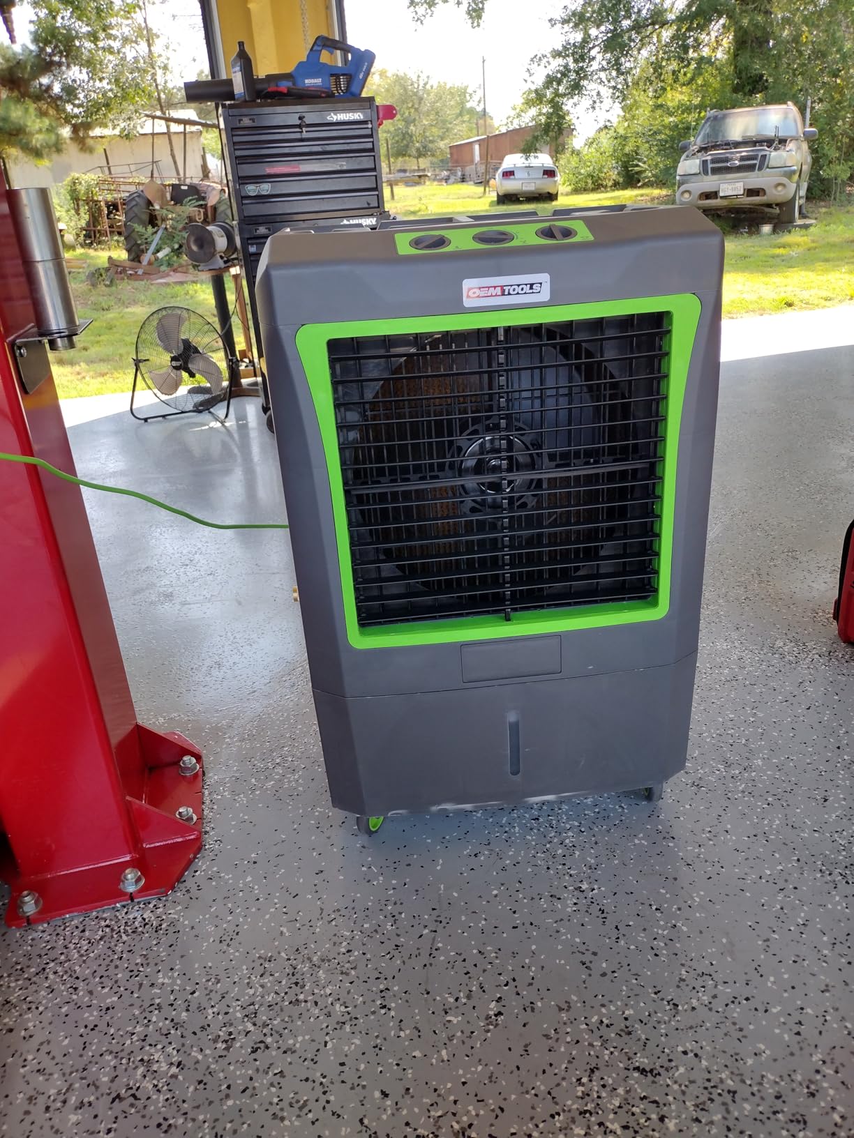 23968 3-Speed Portable Swamp Cooler 3100 CFM 10.3-Gal Water Tank, Evaporative Cooler for 950 Sq. Ft customer photo 1