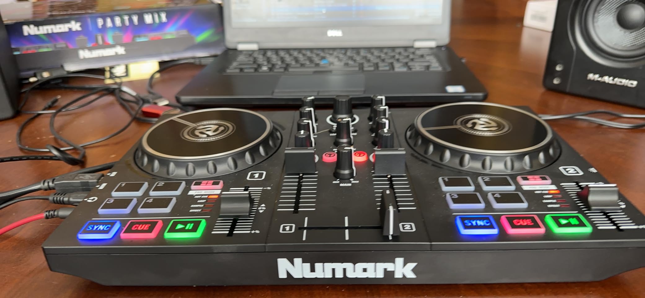 Numark Party Mix II DJ Controller with Built-in Lights customer photo 1