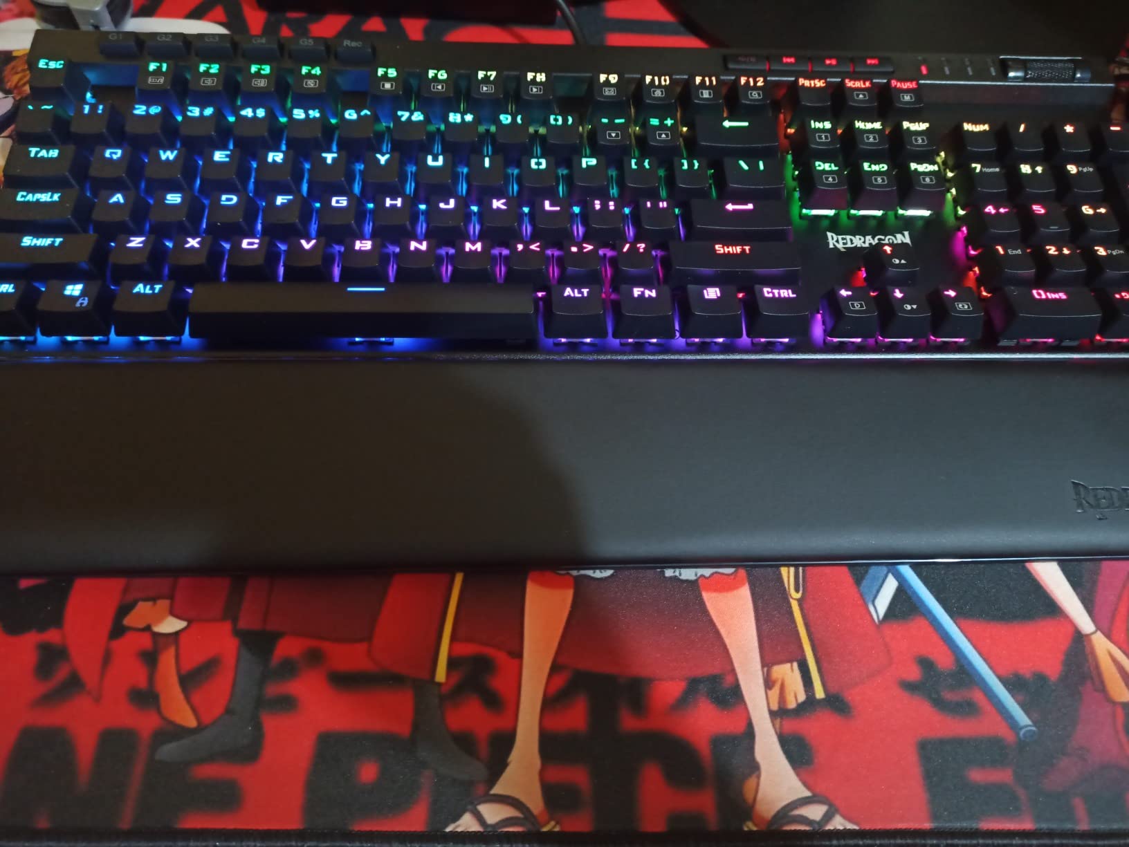 Redragon P037 Meteor L Computer Keyboard Wrist Rest Pad, Ergonomic Soft Memory Foam Wrist Support w/Anti-Slip Rubber Base, 100% 104 Keys Standard Size 17.12 x 2.87 in, 0.78 inch (20mm) Height, Black customer photo 2