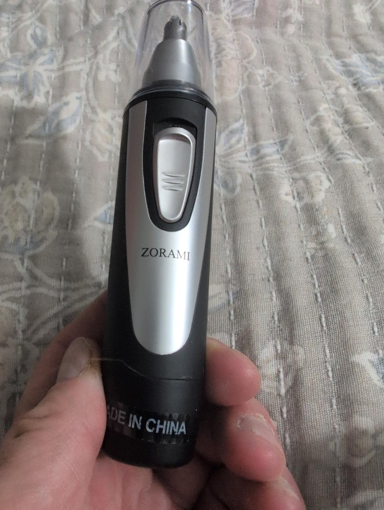 Ear and Nose Hair Trimmer Clipper - 2026 Professional Painless Eyebrow & Facial Hair Trimmer for Men Women, Battery-Operated Trimmer with IPX7 Waterproof, Dual Edge Blades (Black) customer photo 1