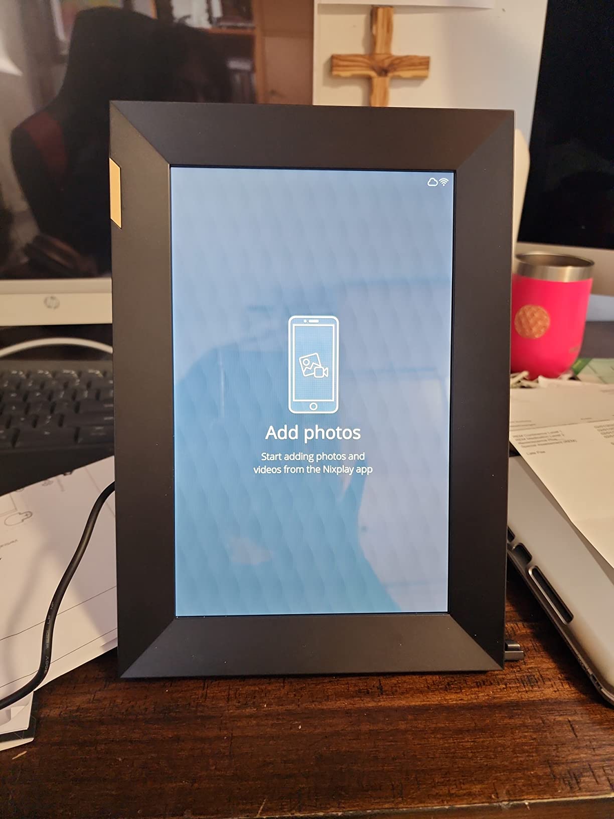 Nixplay Digital Touch Screen Picture Frame - 10.1