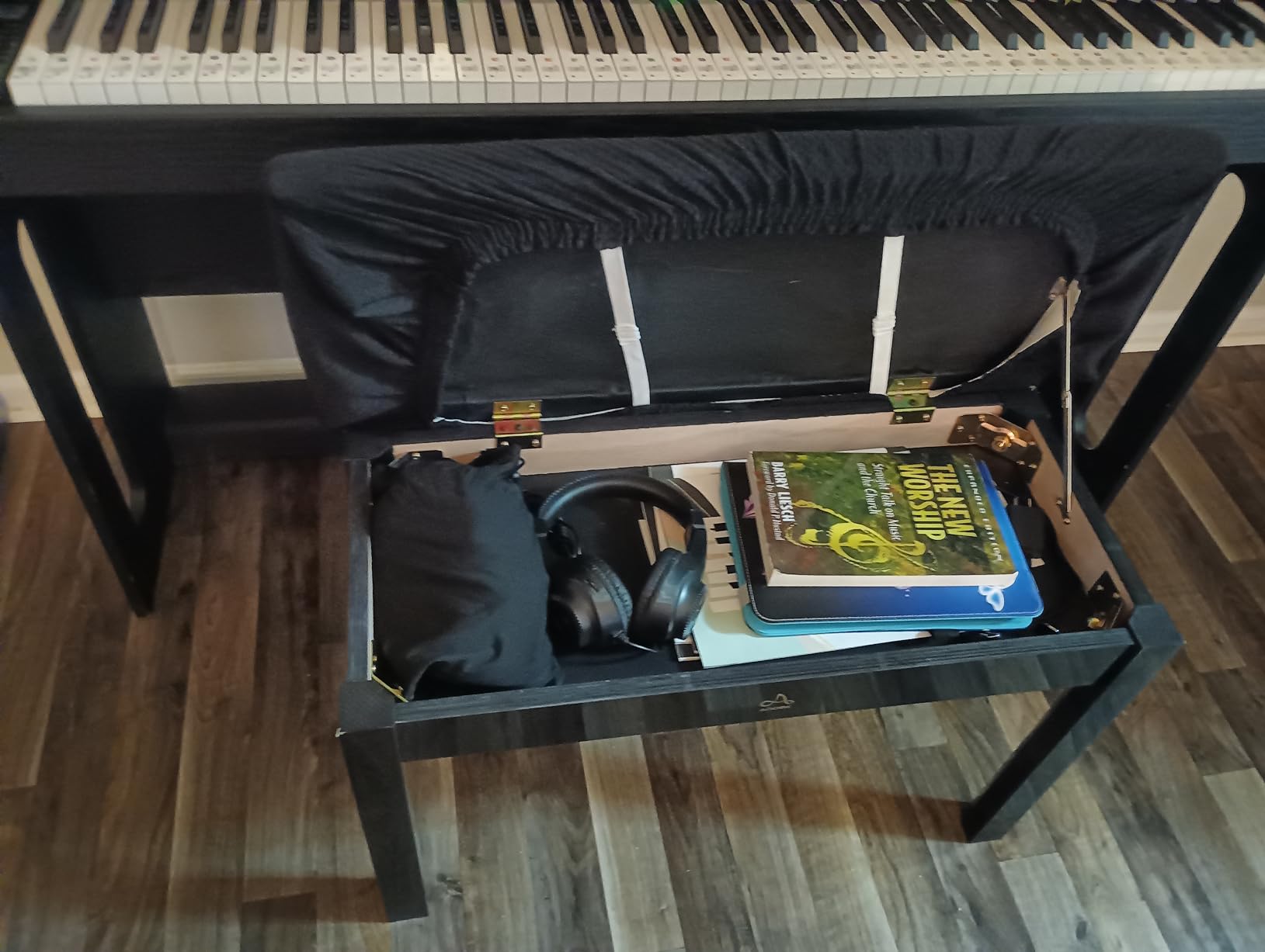 AODSK Wooden Duet Piano Bench with Padded Cushion and Storage Compartment for Music Books 29.13''x12.99''x18.11''(Black) customer photo 1