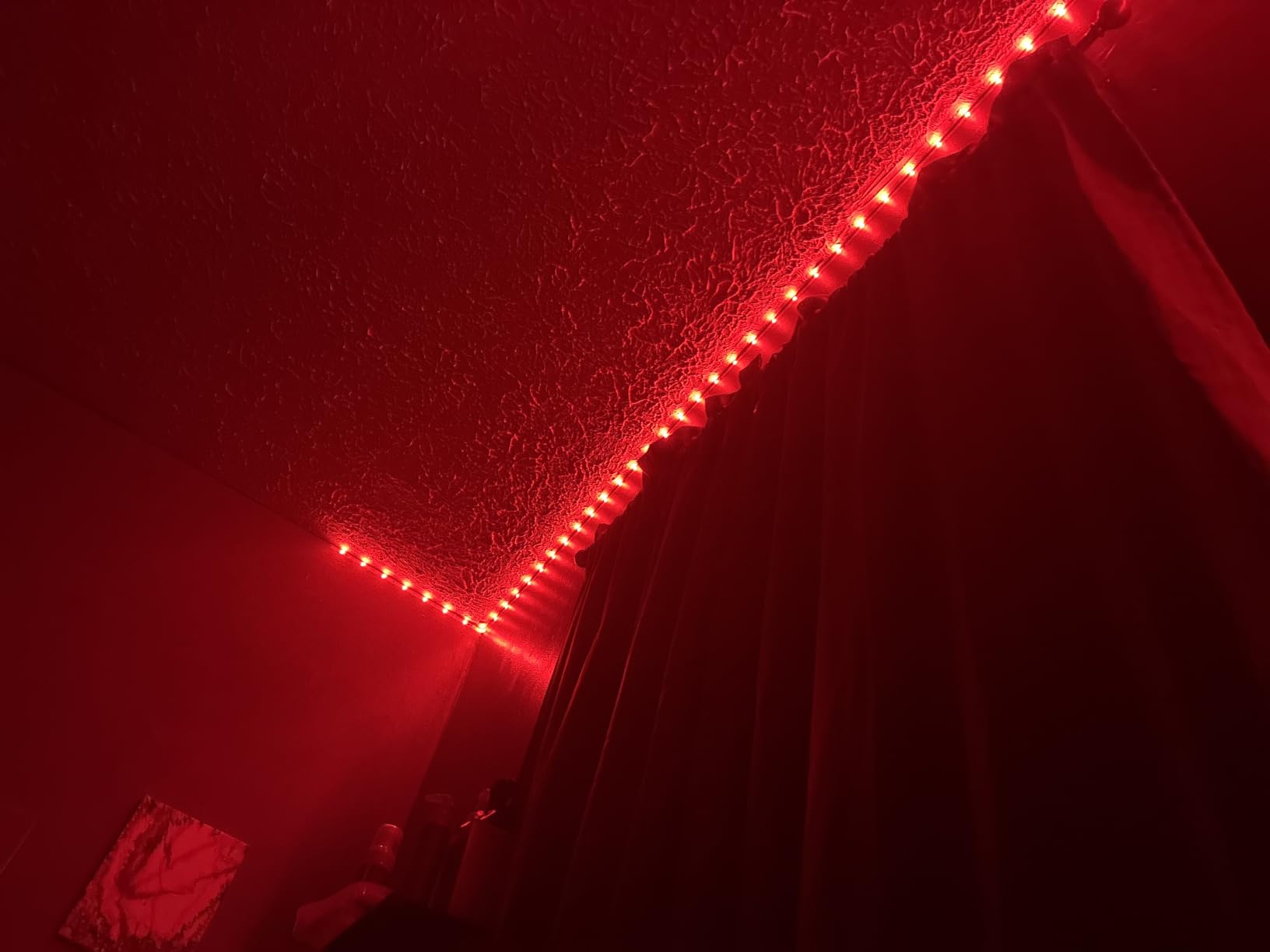 Govee 32.8ft RGBIC LED Strip Lights, LED Lights for Bedroom, APP Control, DIY Multiple Colors on One Line, Color Changing Lights for Home Decor, Bluetooth Strip Lights with APP Control customer photo 2