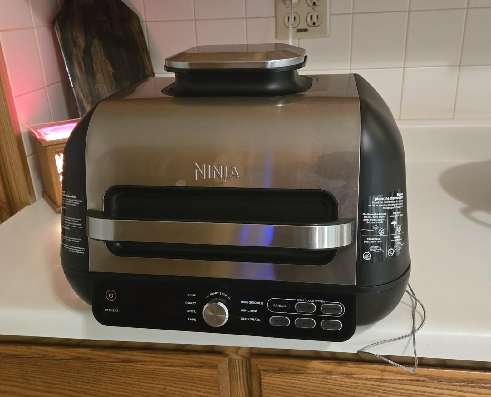 Ninja IG651 Foodi Smart XL Pro 7-in-1 Indoor Grill/Griddle Combo, use Opened or Closed, Air Fry, Dehydrate & More, Pro Power Grate, Flat Top, Crisper, Smart Thermometer, Black customer photo 1