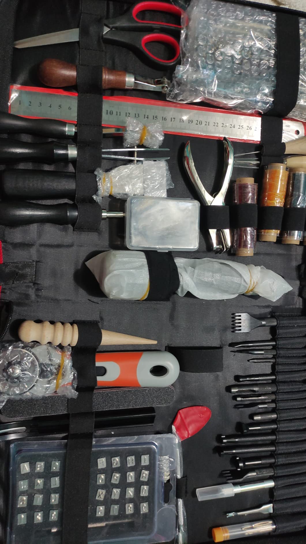 IMZAY 415 PCS Leather Working Kit, Leather Tool Kit, LeatherCrafting Set | Leather Working Tools for Beginners with Punching Sewing Stamping Sanding Tools for Leathercraft Professional customer photo 2