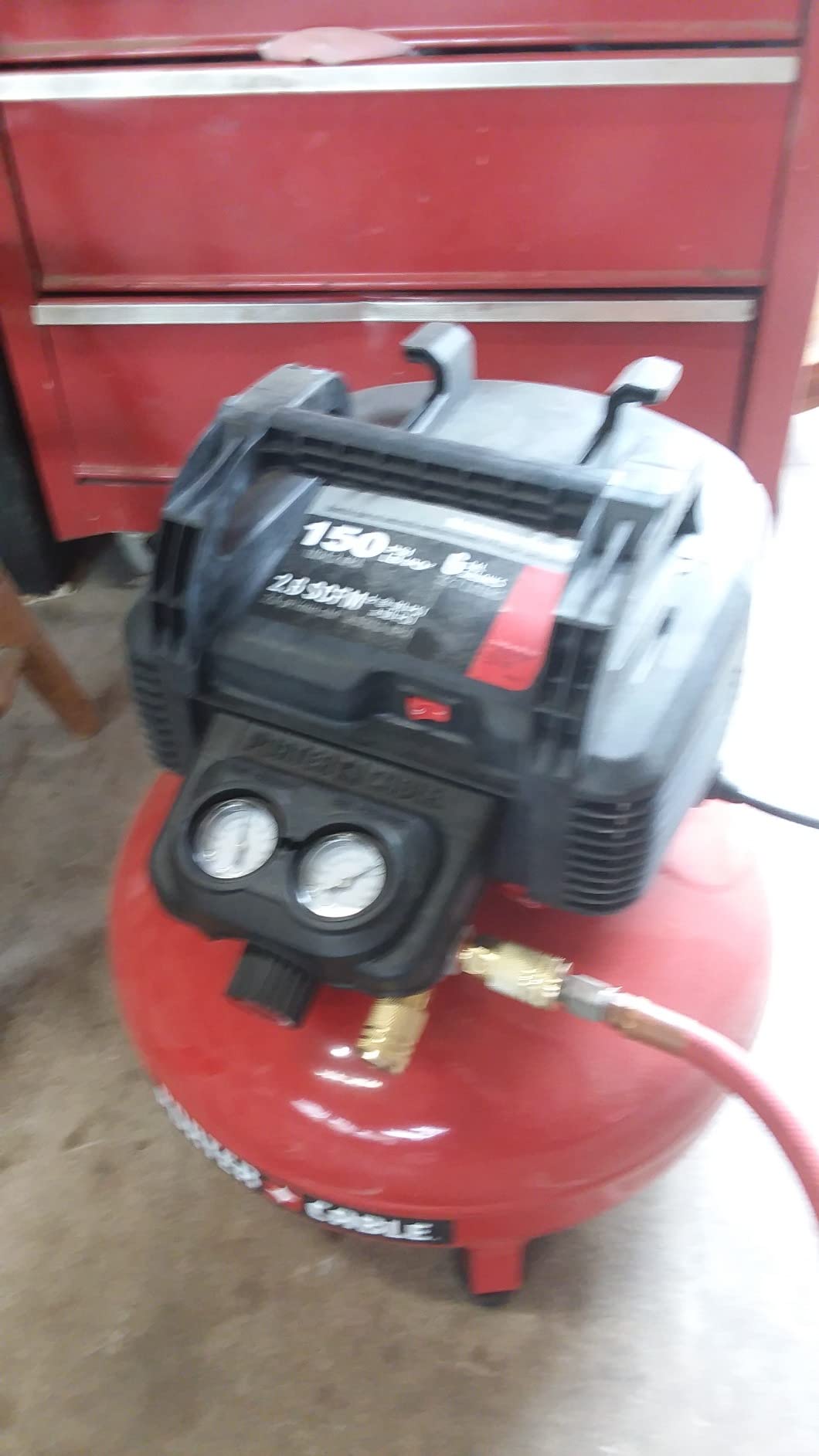 PORTER-CABLE Portable Pancake Air Compressor, 6 Gallon, 150 Max PSI, Oil-Free Maintenance-Free Pump, 2.6 CFM @ 90 PSI customer photo 2