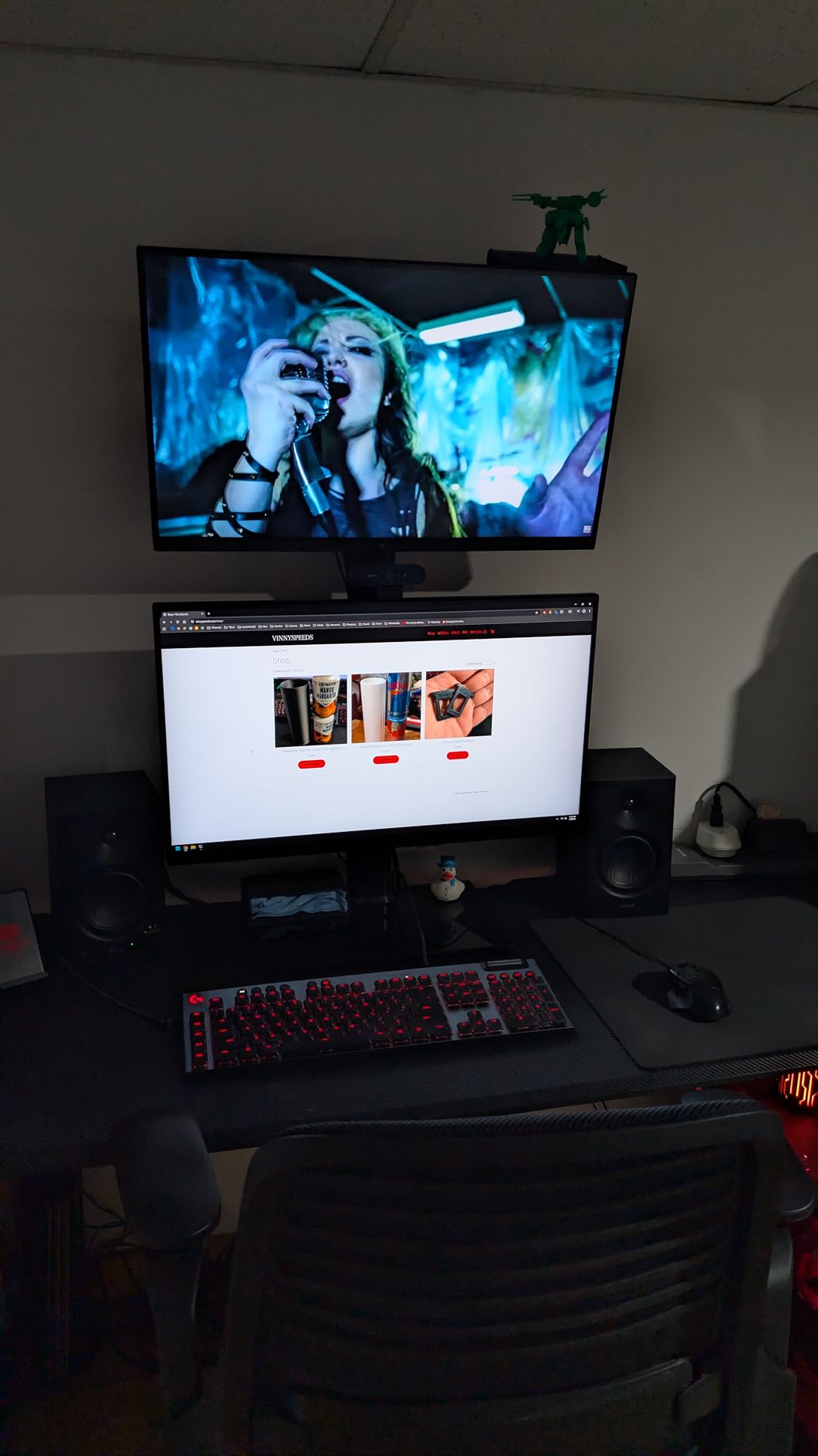 Edifier MR4 Powered Studio Monitors, 4