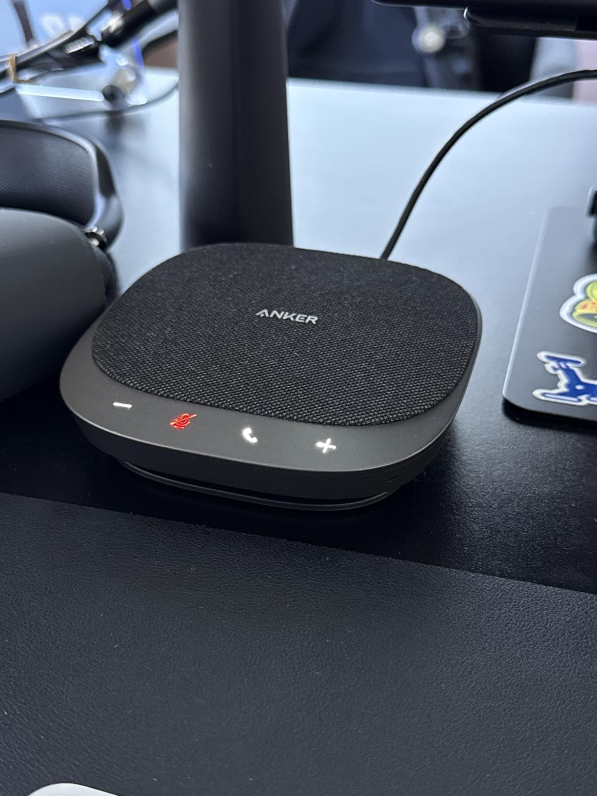 Anker PowerConf S330 USB Speakerphone, Conference Microphone for Home Office, Smart Voice Enhancement, Plug and Play, 360° Voice Coverage, Powerful Sound, Desktop PC Speaker, Online Meetings customer photo 2