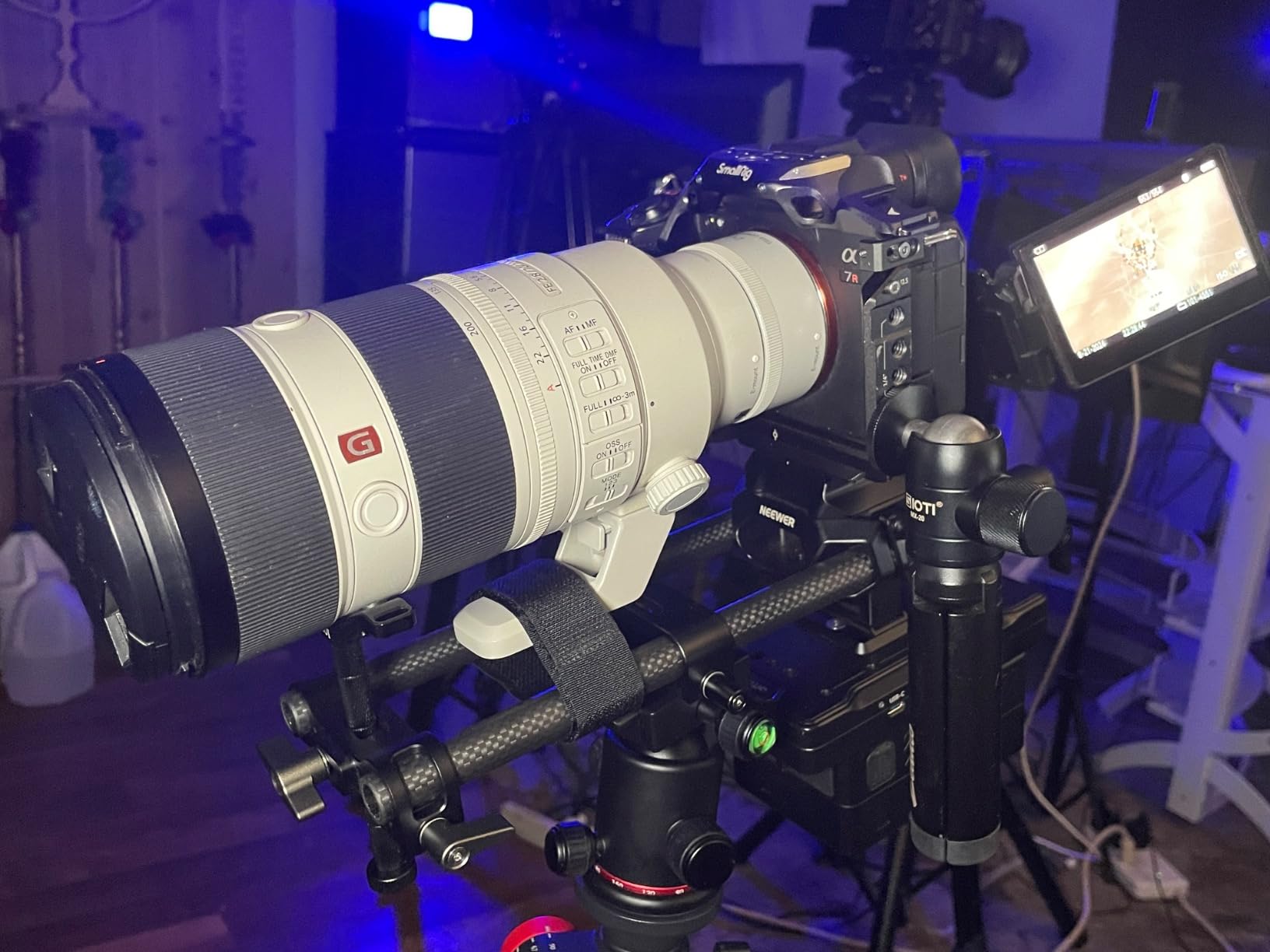 Sony FE 70-200mm F2.8 GM OSS II Full-Frame Telephoto Zoom G Master Lens (SEL70200GM2) customer photo 2