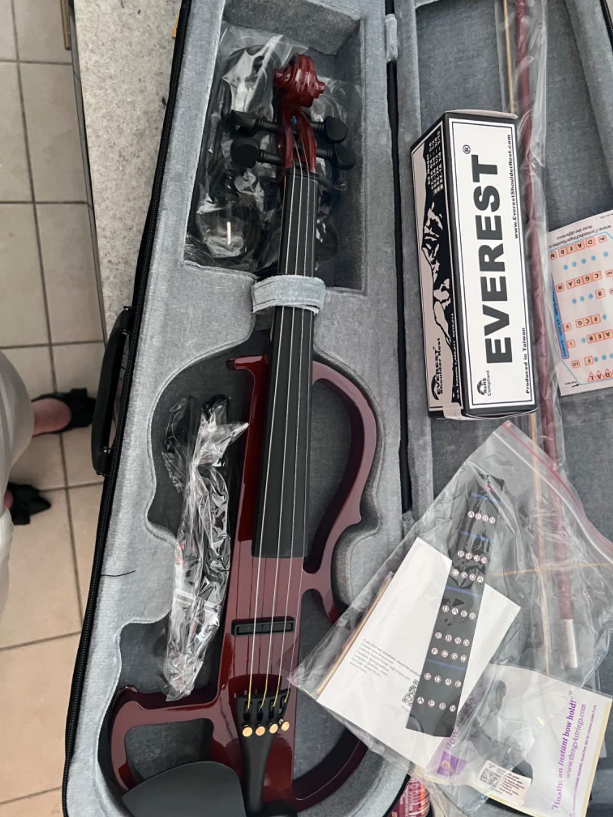 Vangoa Electric Violin 4/4 Full Size Silent Electronic Violin Fiddle, Red | Durable ebony fitting, upgraded pickup with headphone jack, solid wood, beginner Kit for adults teens quiet training practice customer photo 2