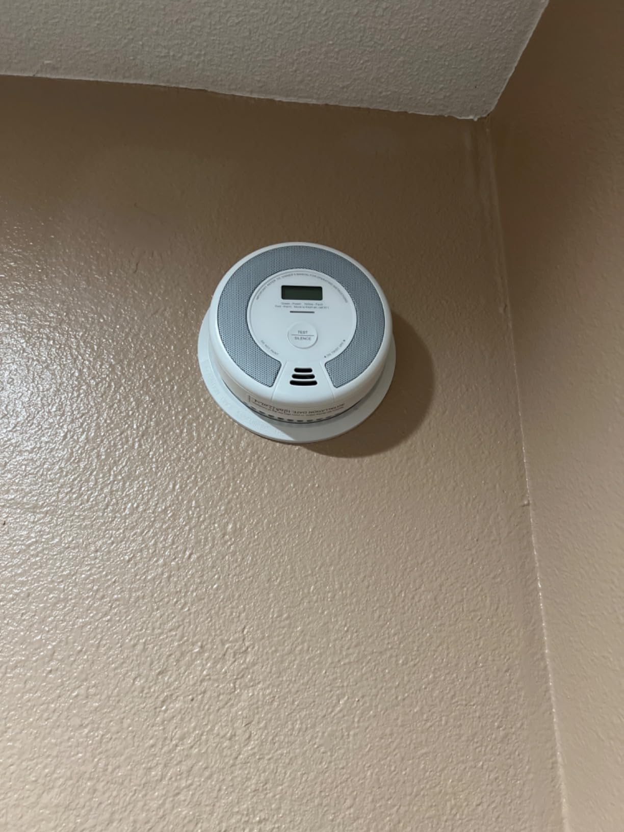 X-Sense Smoke Detector Carbon Monoxide Detector Combo, SC07, 1-Pack | 10-Year Sealed Battery (Not Hardwired), 2-in-1 Smoke & CO Detection, LCD Display, UL 217 & UL 2034 Certified customer photo 2
