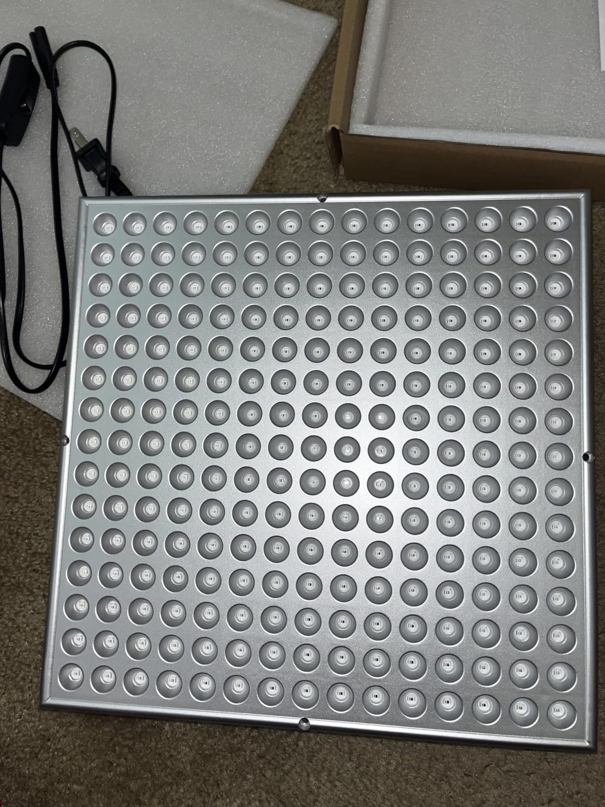 LED Red Light Therapy Device - 45W LED Panel Deep 660nm and Near-Infrared 850nm Light Combo for Skin Beauty, Pain Relief of Muscles and Joints customer photo 2